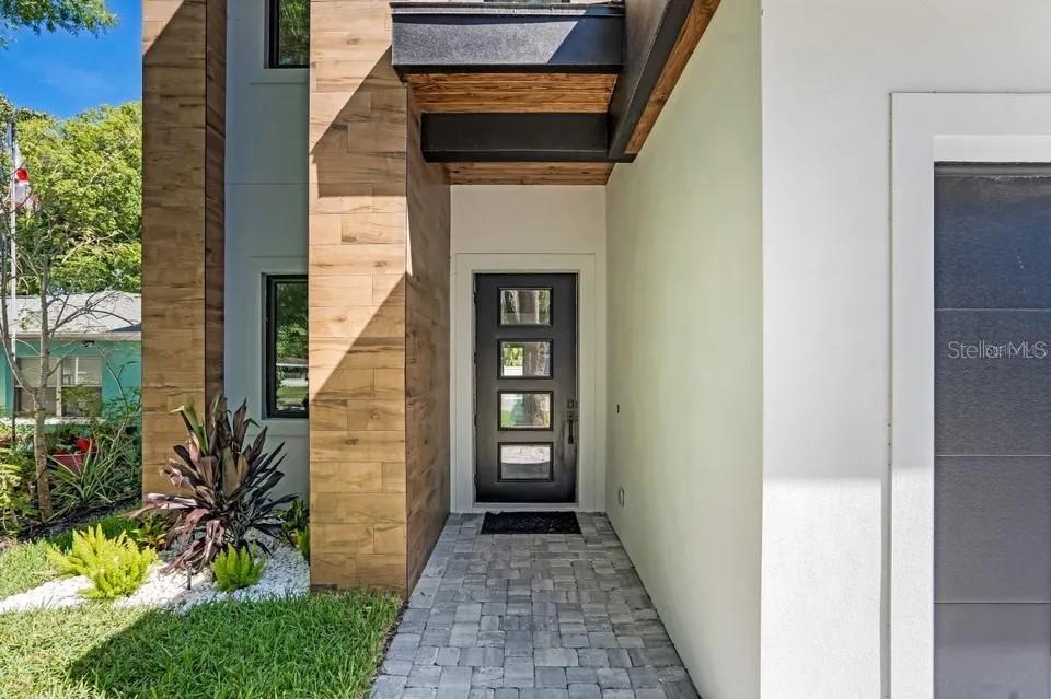 HUDSON PARK - Residential Lease