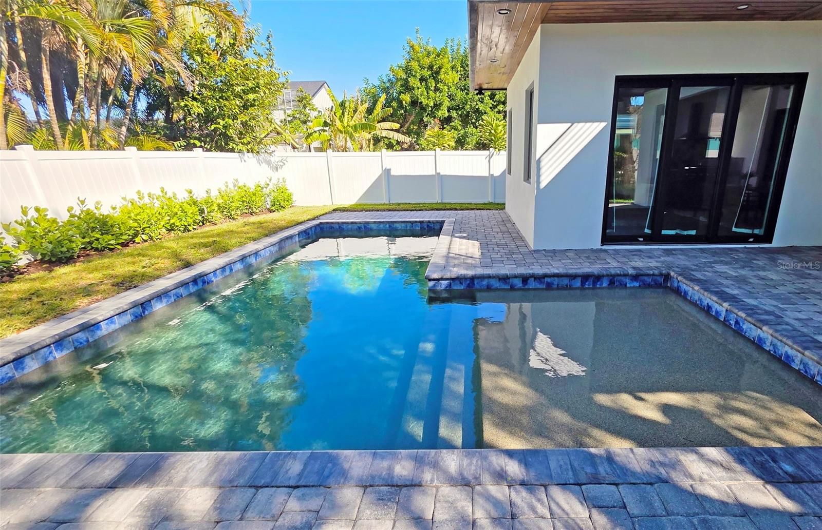 HUDSON PARK - Residential Lease