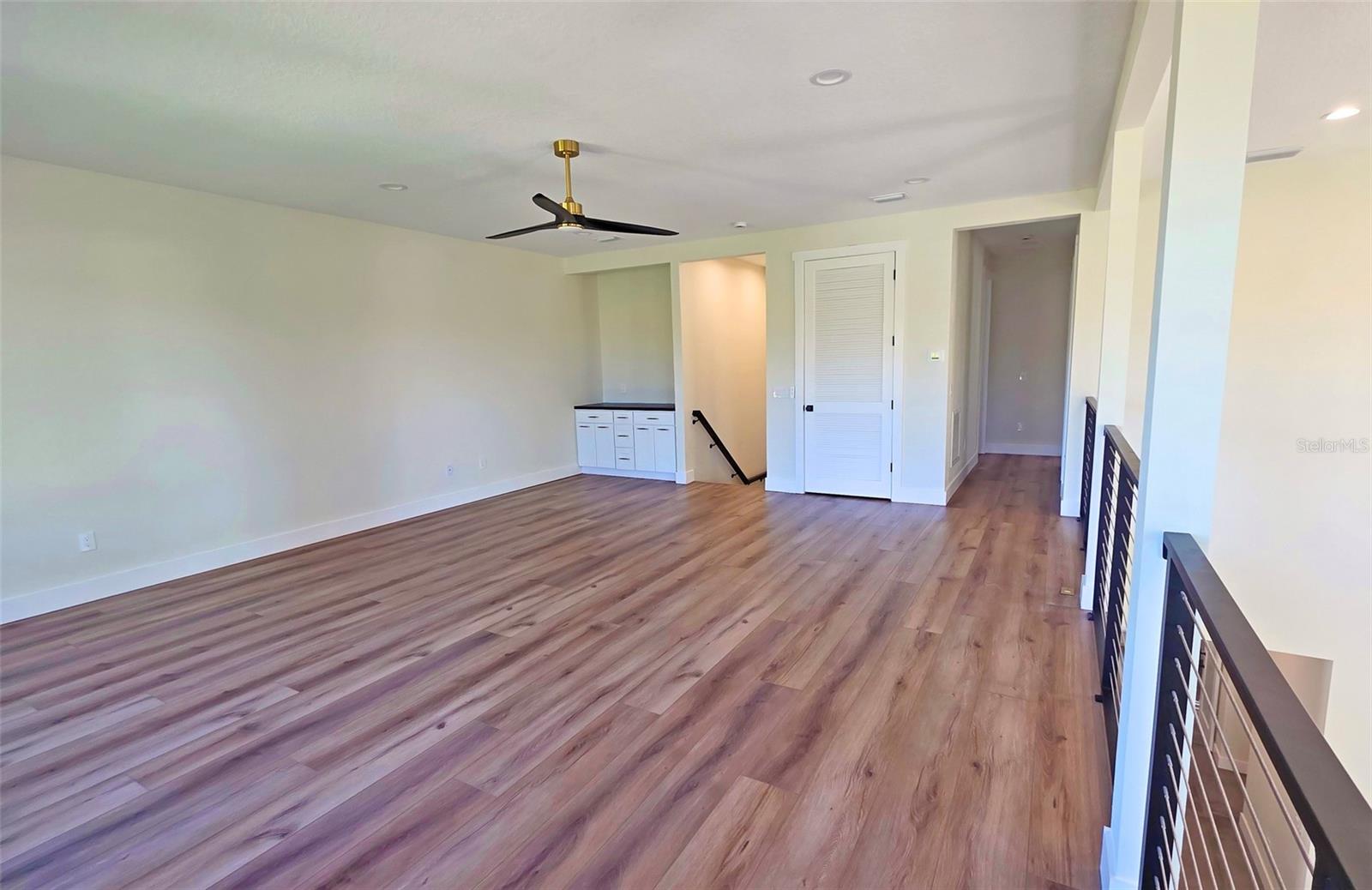 HUDSON PARK - Residential Lease