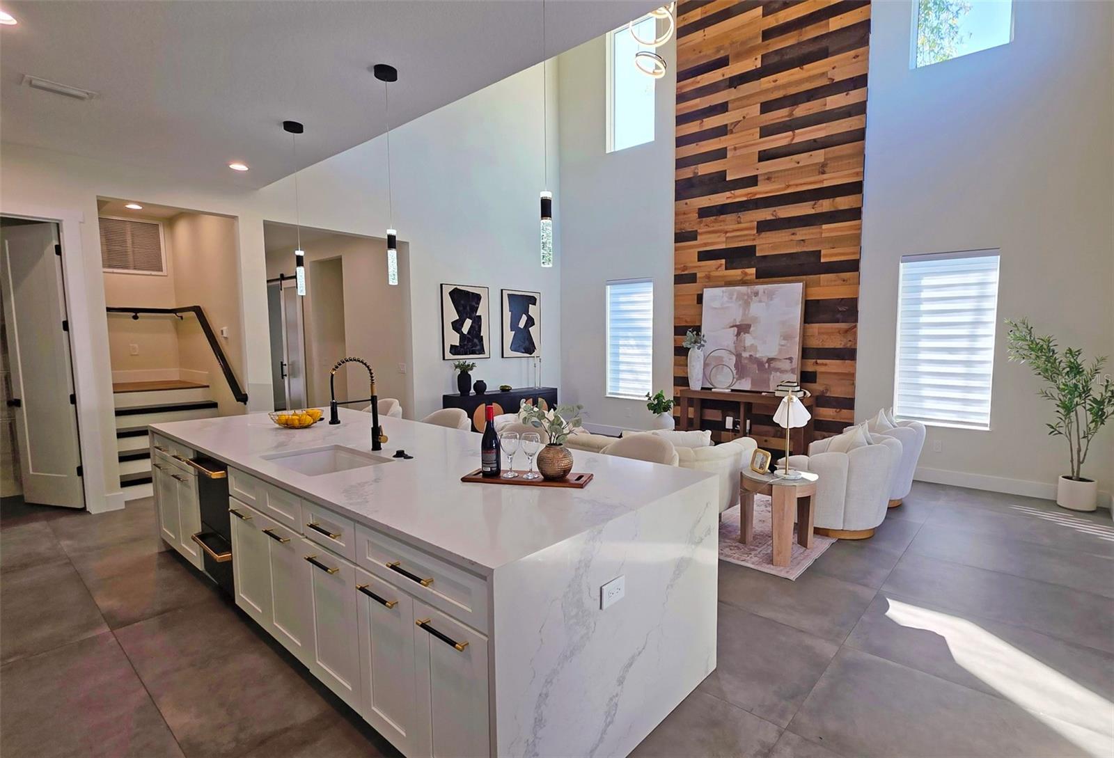 HUDSON PARK - Residential Lease