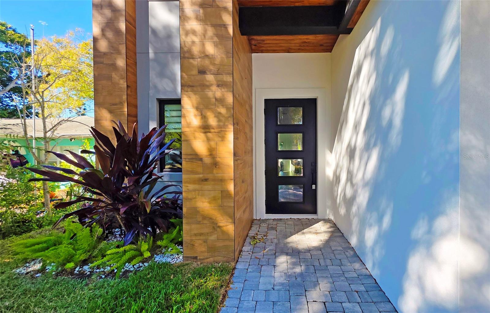 HUDSON PARK - Residential Lease