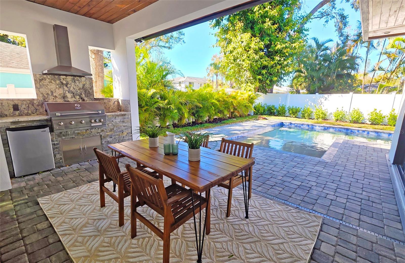 HUDSON PARK - Residential Lease