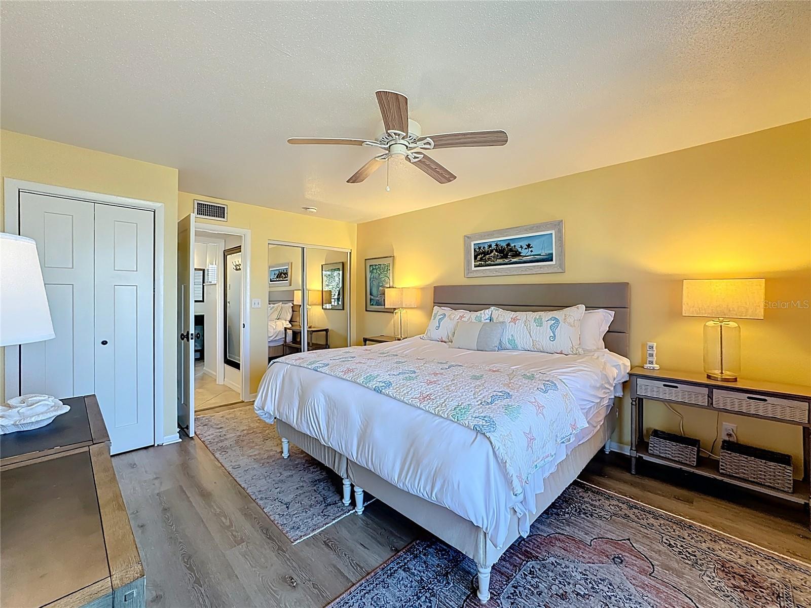 VENICE BEACH APTS SEC 2 - Residential