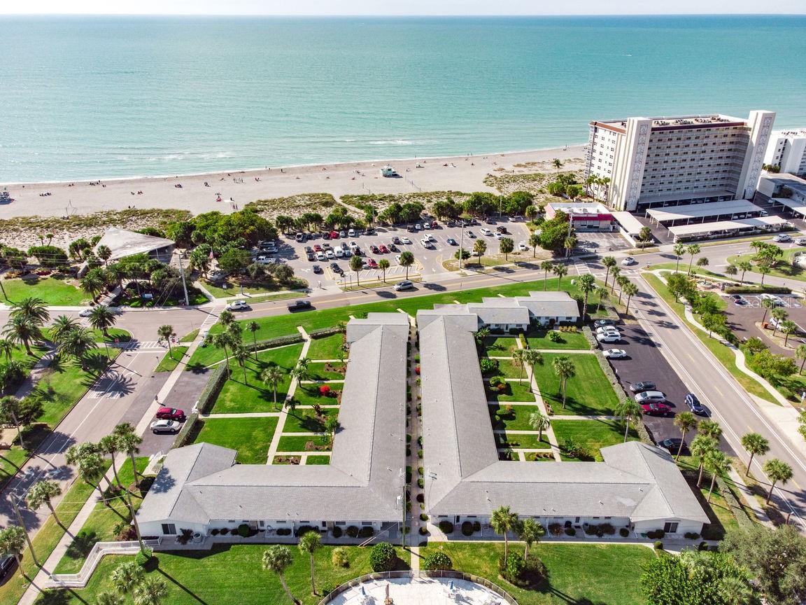 VENICE BEACH APTS SEC 2 - Residential