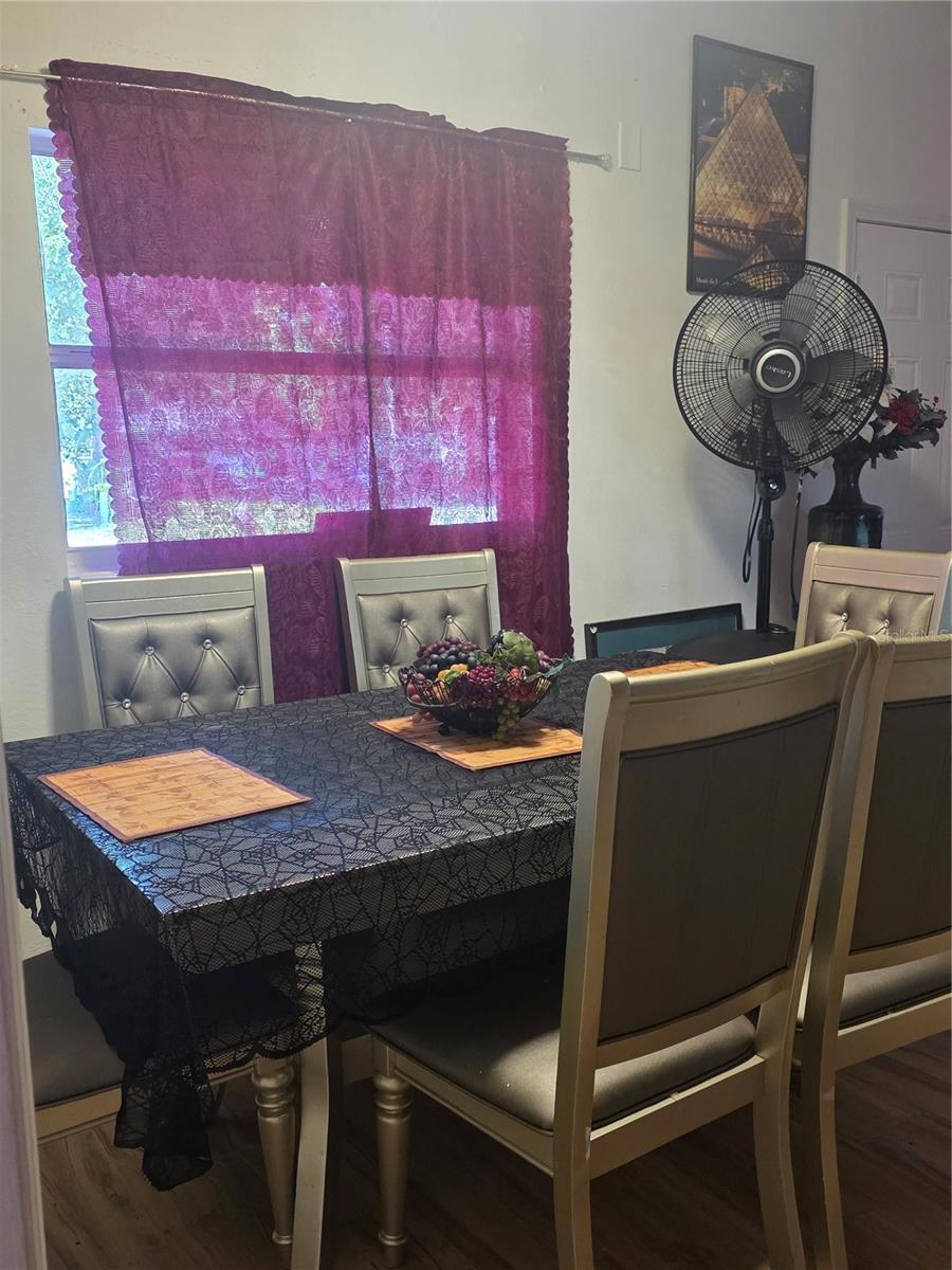 PEACH LAKE MANOR - Residential