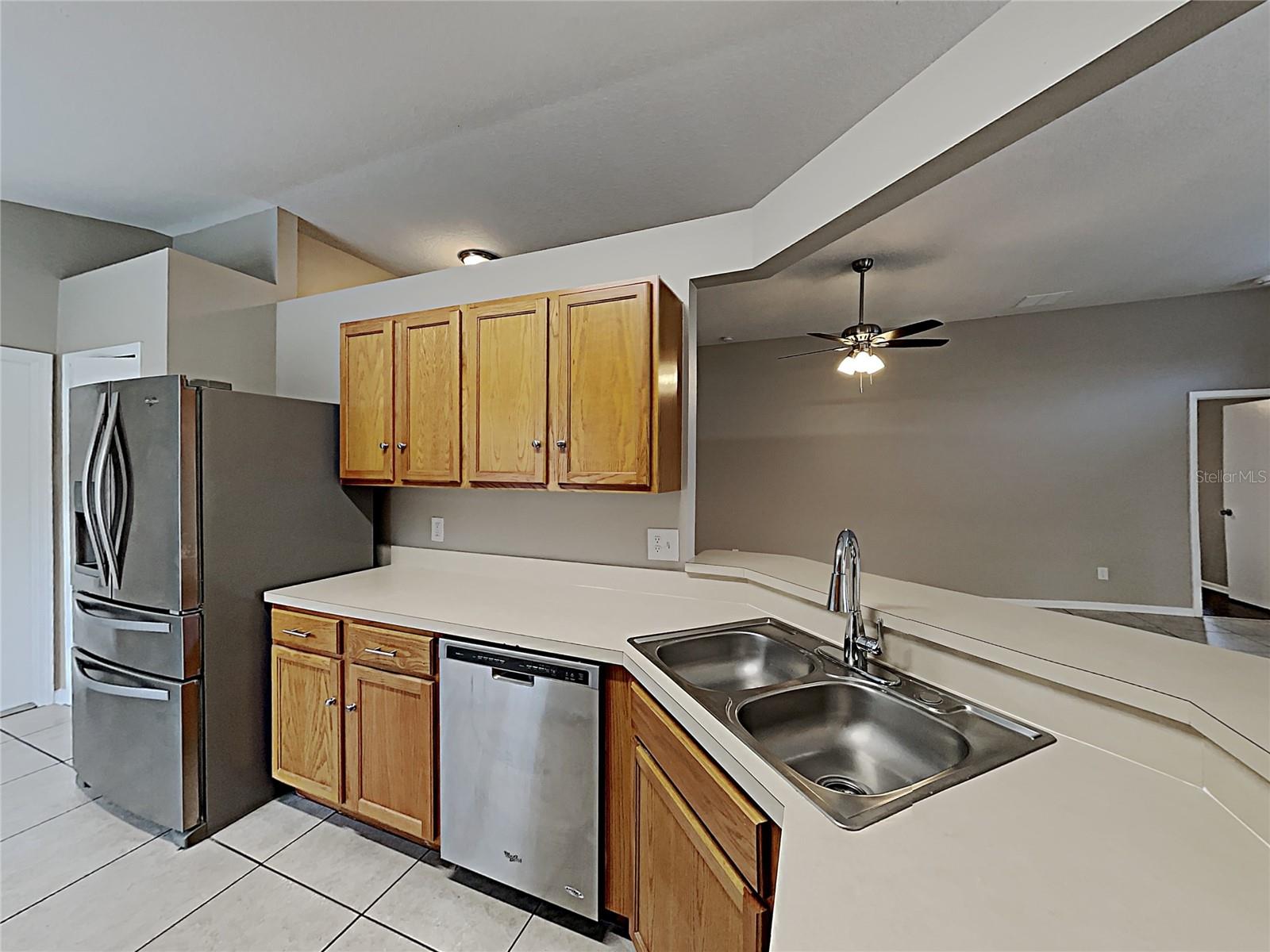 SOUTH POINTE PH 7 - Residential
