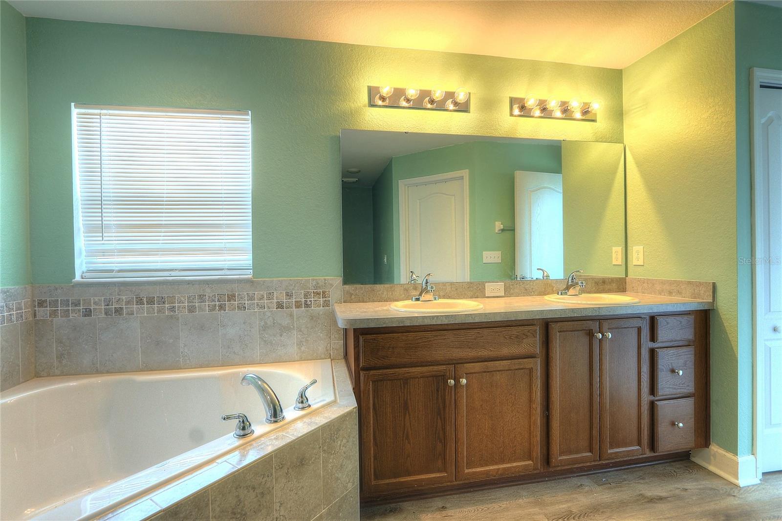ERICKA LYNN ESTATES - Residential