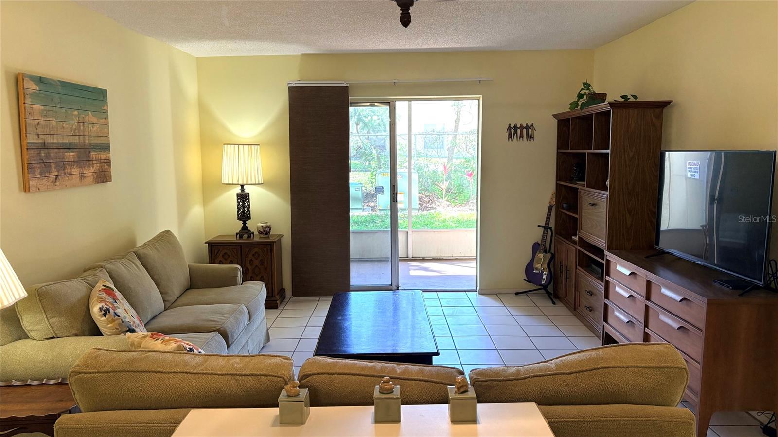 BAYSHORE ON THE LAKE APTS II SEC 3 - Residential