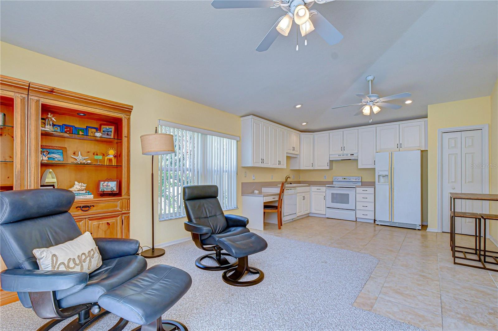 BLOOMINGDALE SEC CC PH - Residential