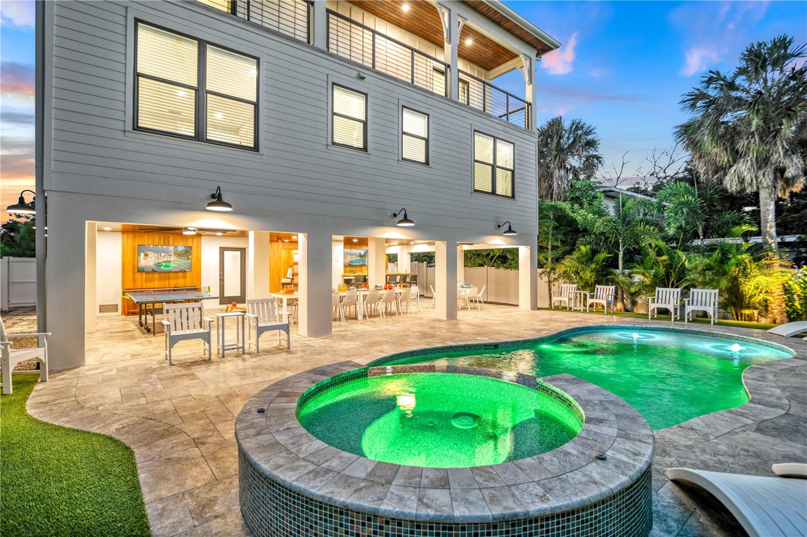 MIRA MAR BEACH - Residential