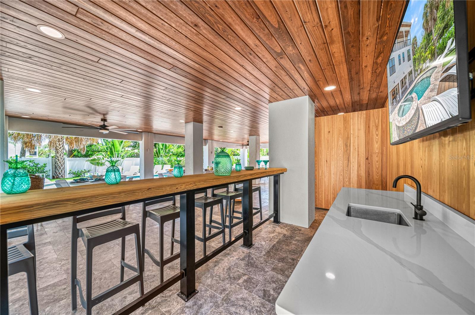 MIRA MAR BEACH - Residential