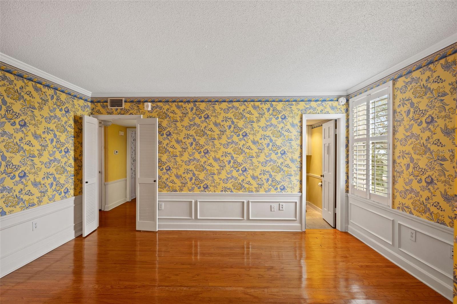 HOWELL PARK CONDO - Residential