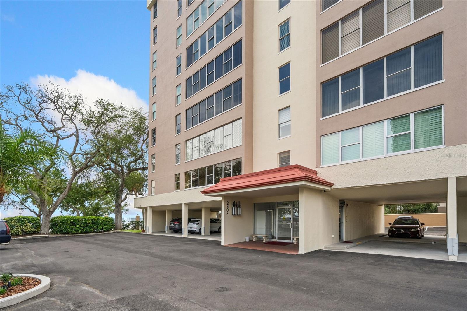 HOWELL PARK CONDO - Residential