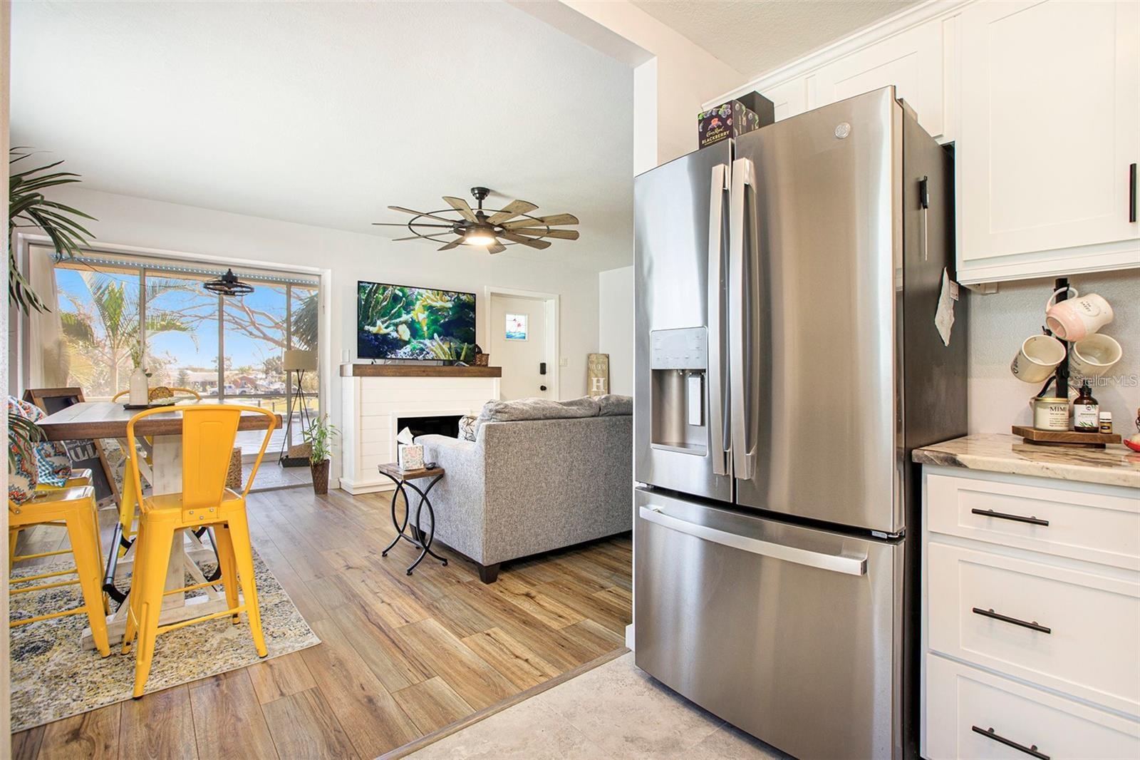 FLAMINGO BY THE BAY - Residential