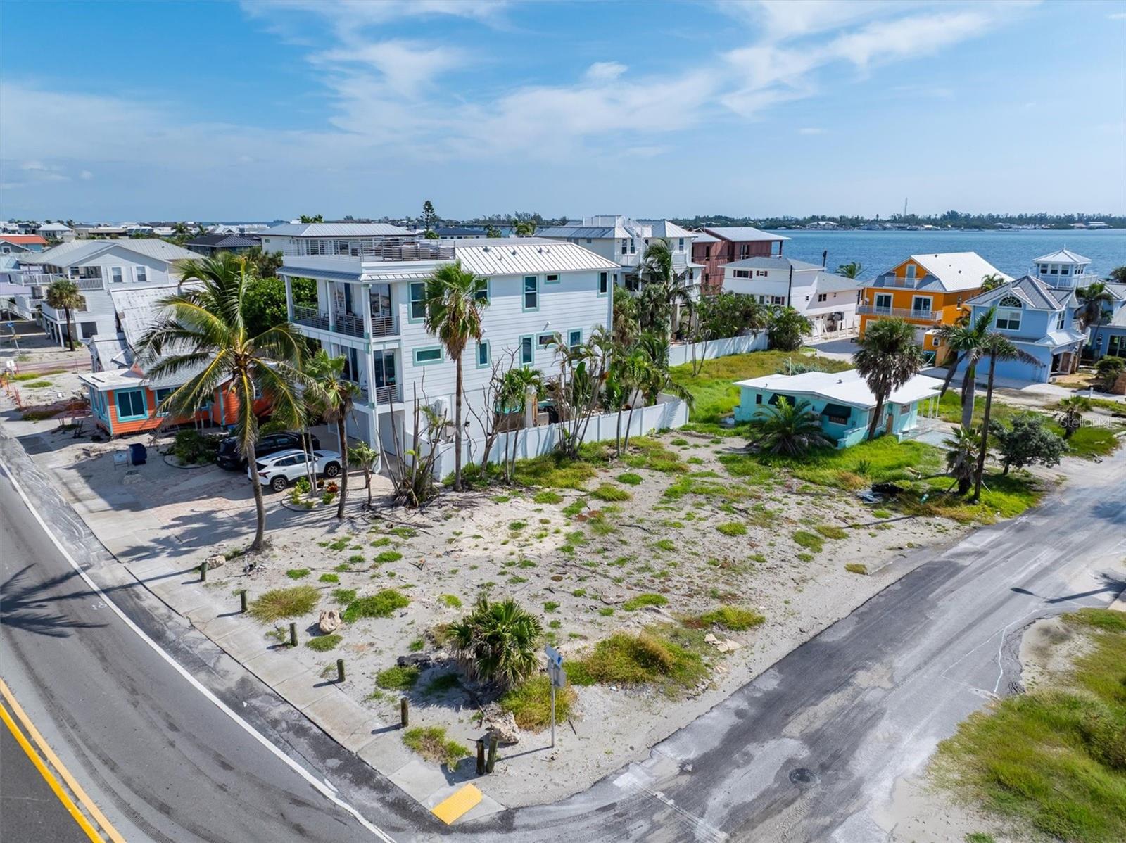 CORTEZ BEACH - Land