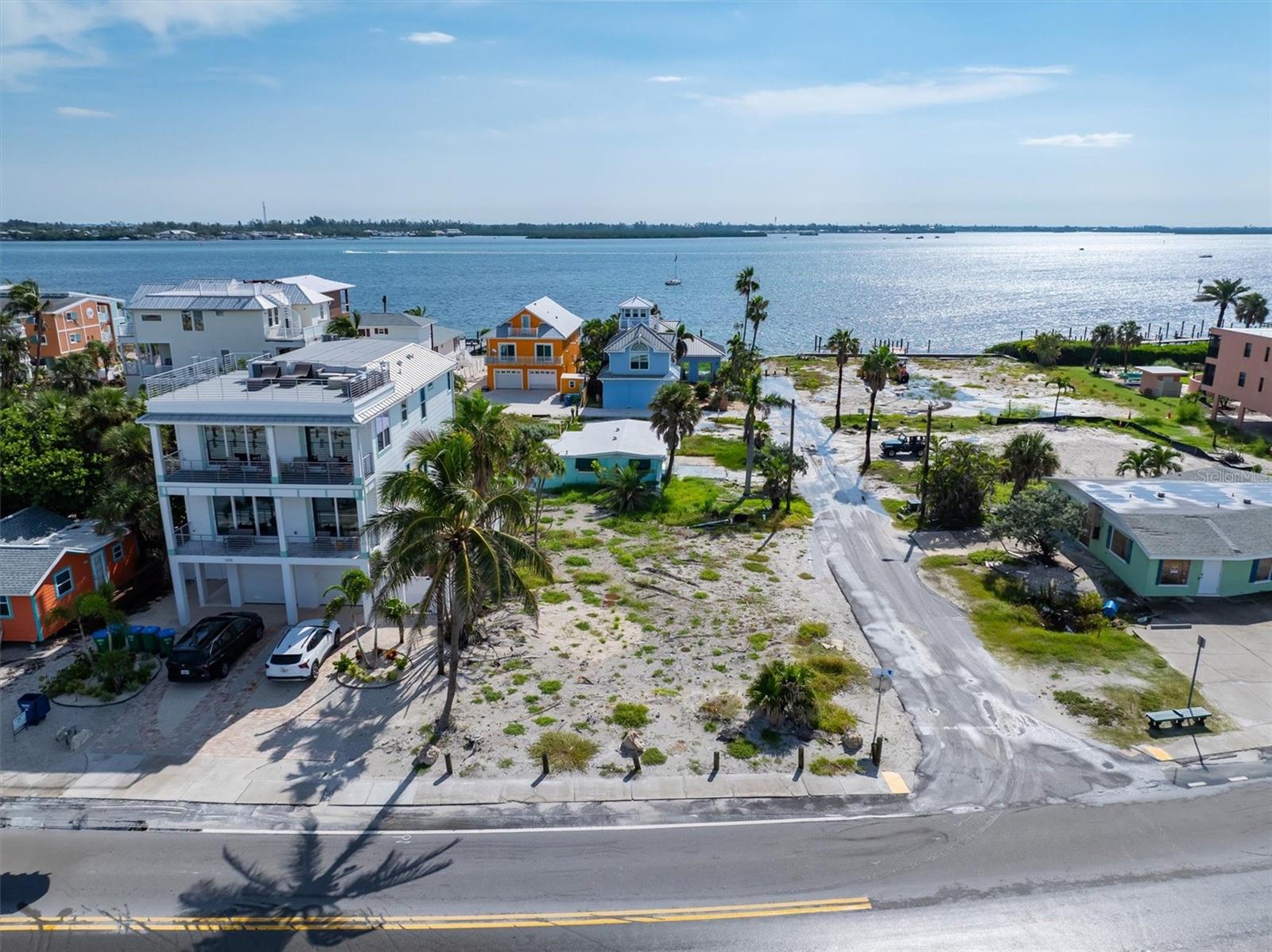 CORTEZ BEACH - Land
