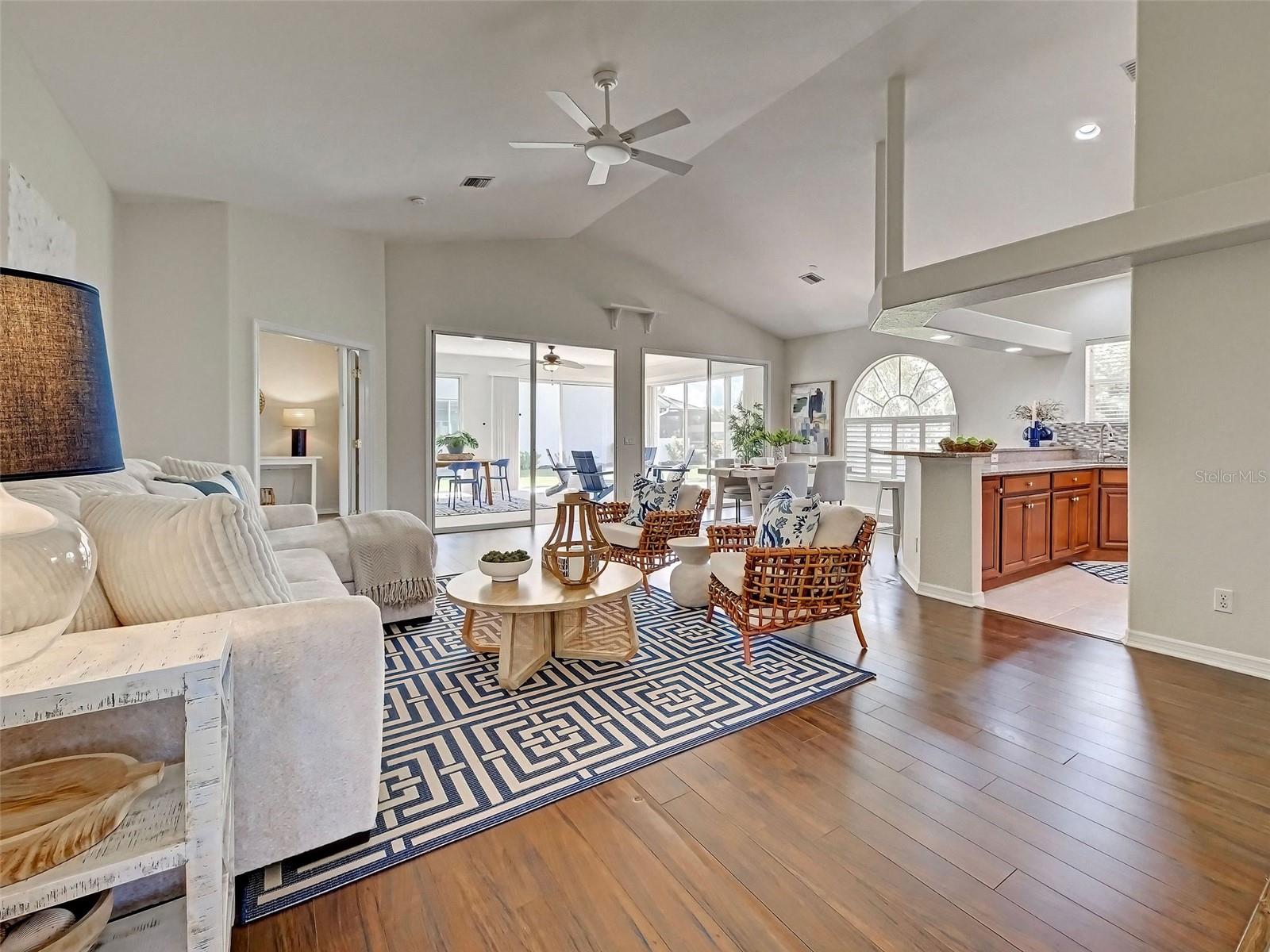 HIDDEN LAKES CLUB PH 1 - Residential