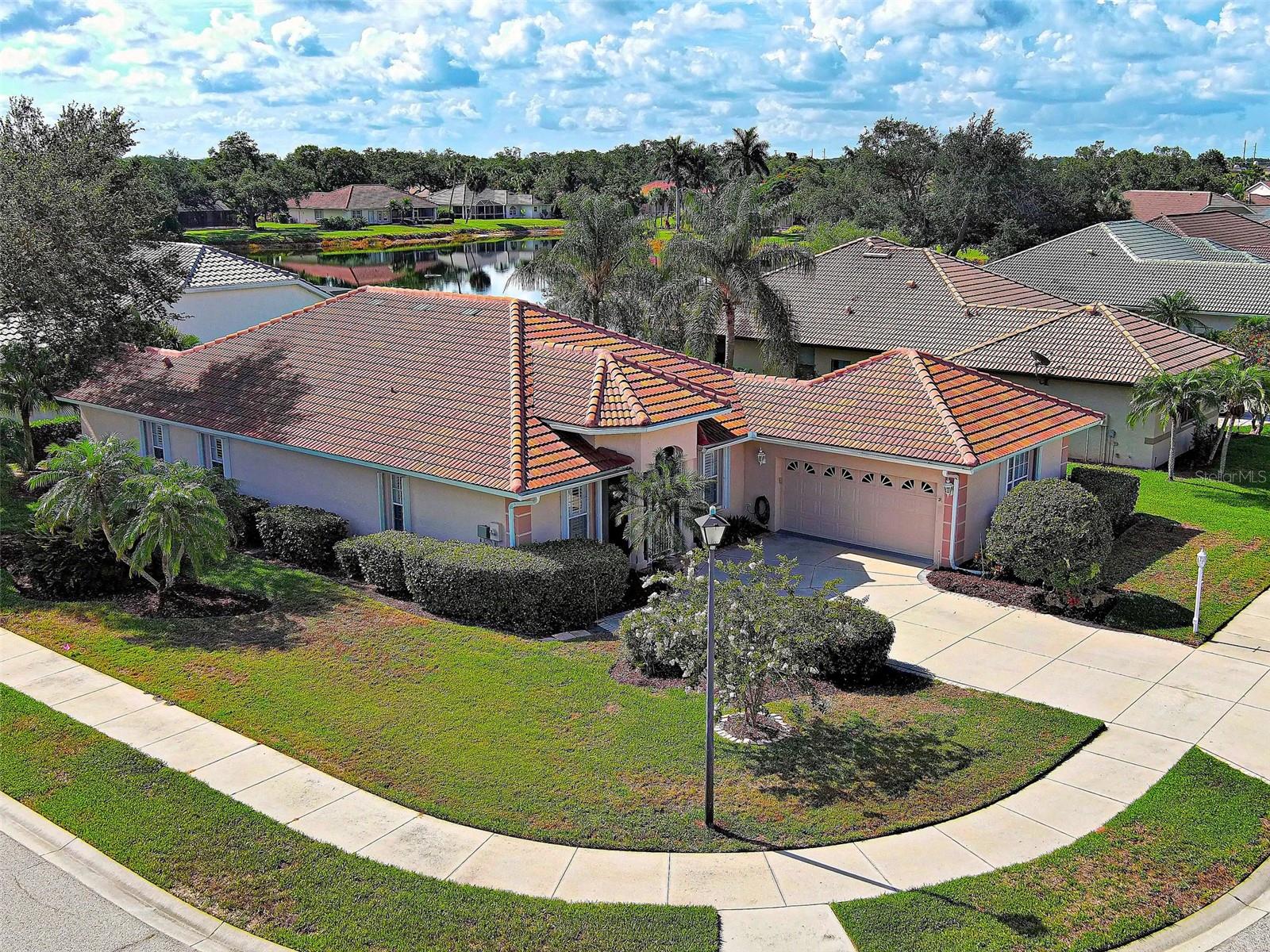 HIDDEN LAKES CLUB PH 1 - Residential