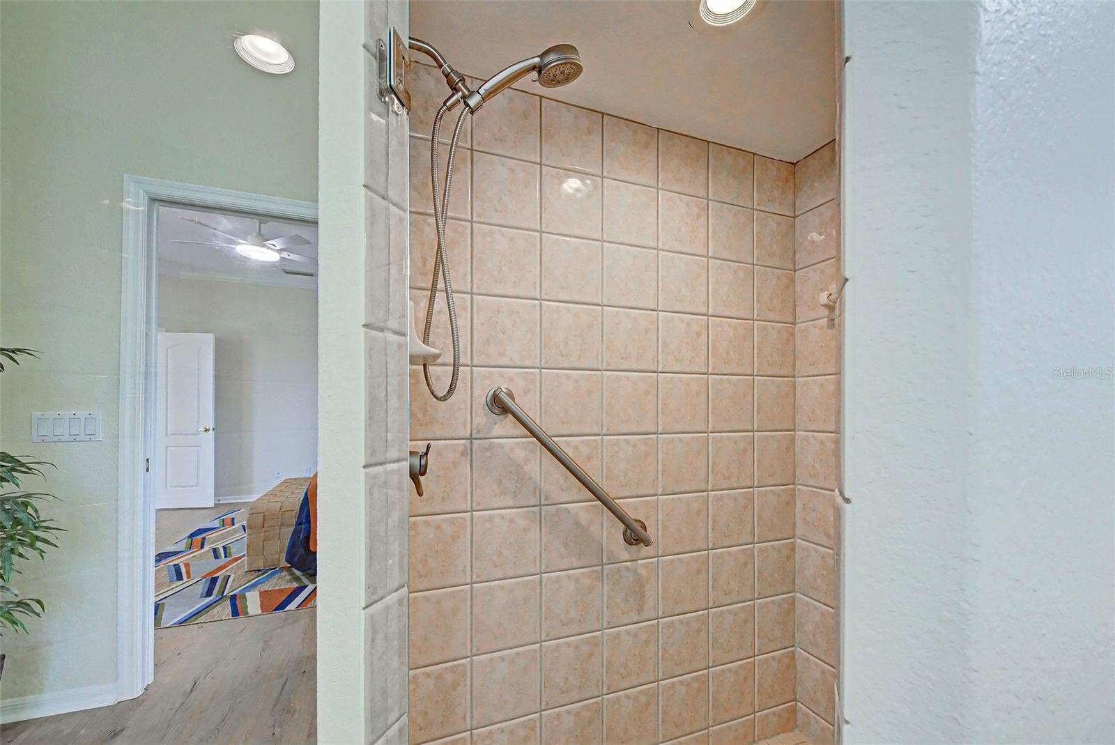 HIDDEN LAKES CLUB PH 1 - Residential