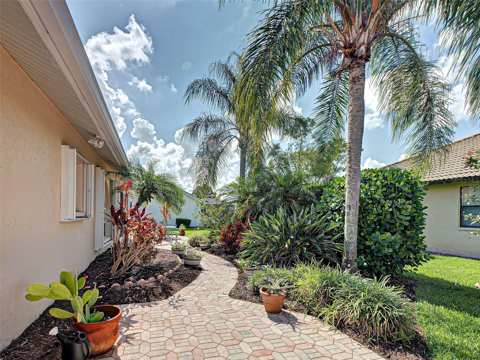 HIDDEN LAKES CLUB PH 1 - Residential