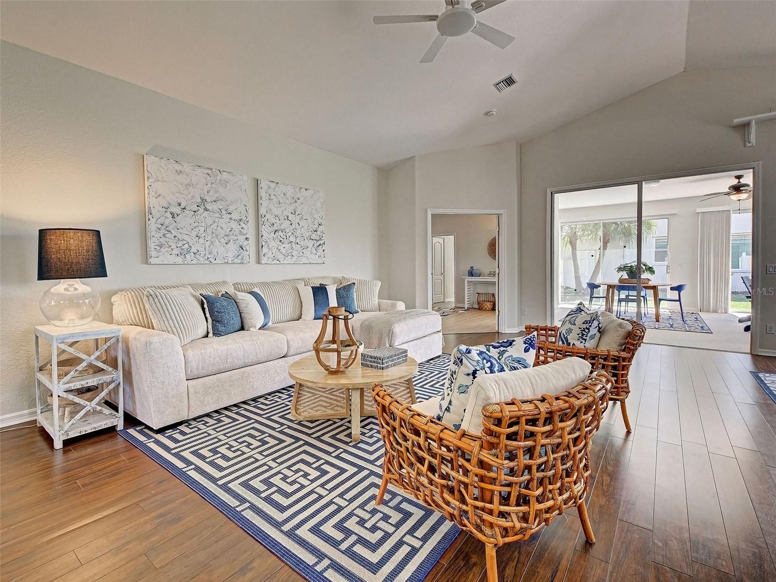 HIDDEN LAKES CLUB PH 1 - Residential