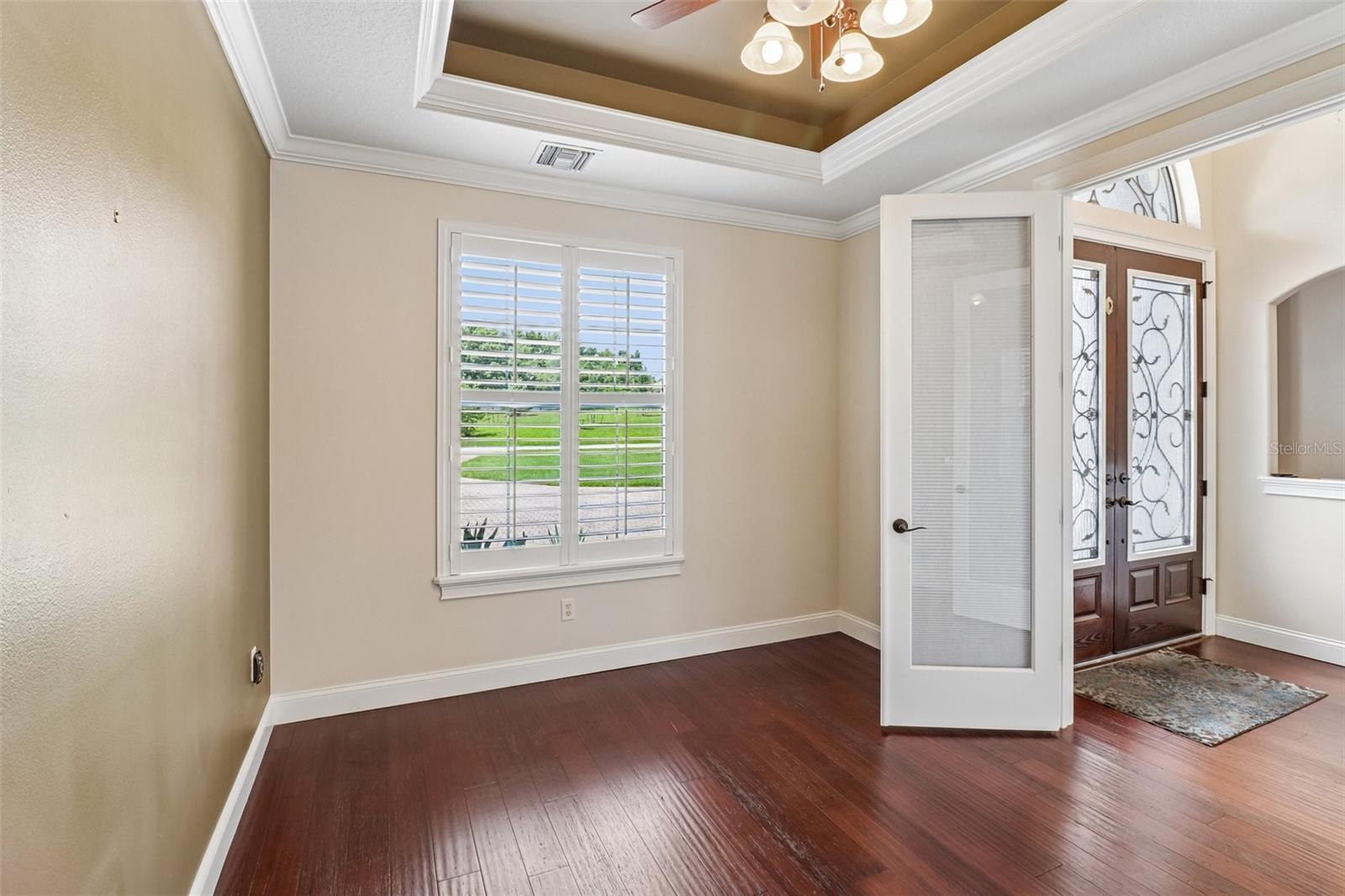 SILVER LAKE MEADOWS SUB - Residential