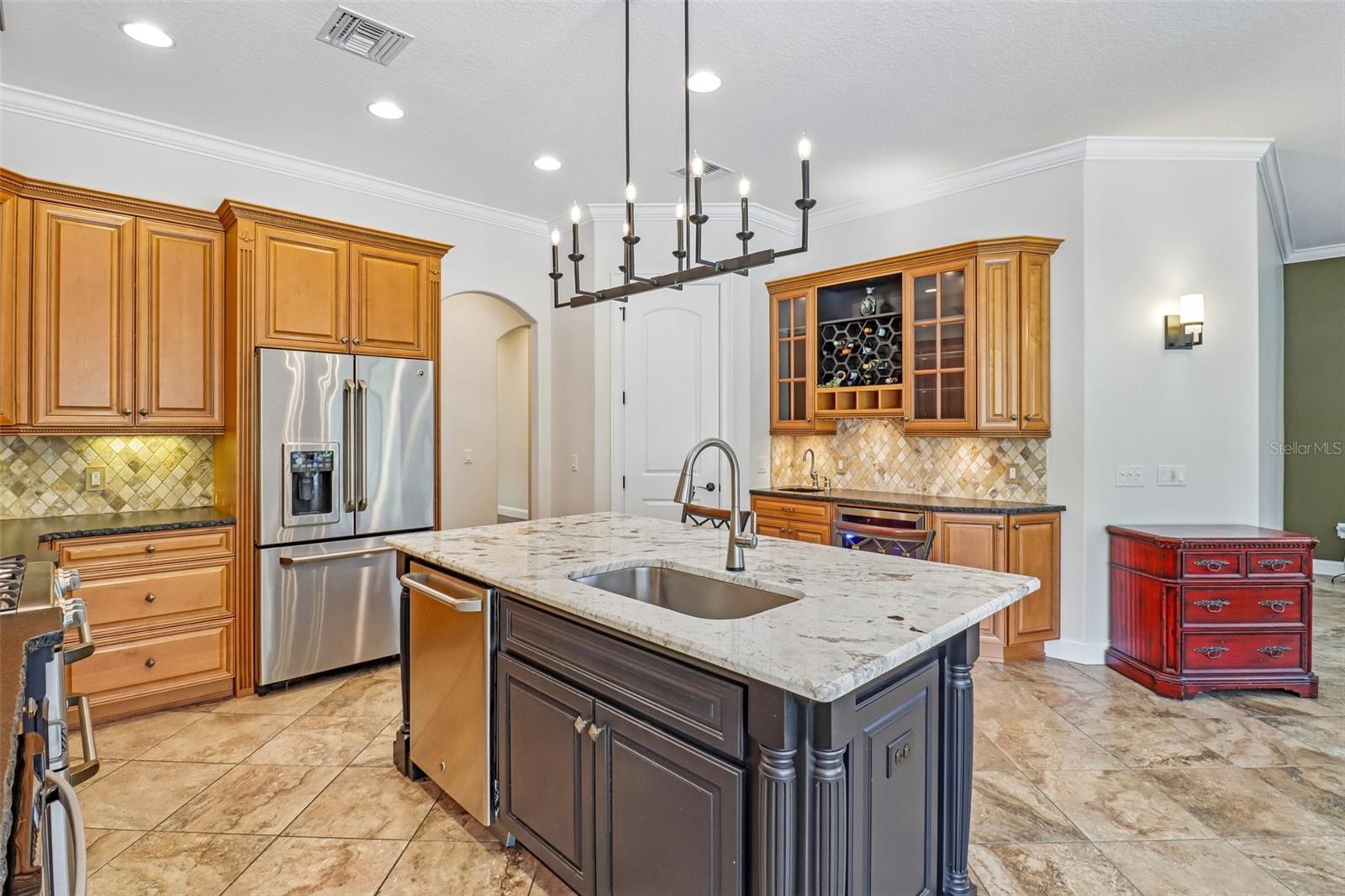 SILVER LAKE MEADOWS SUB - Residential