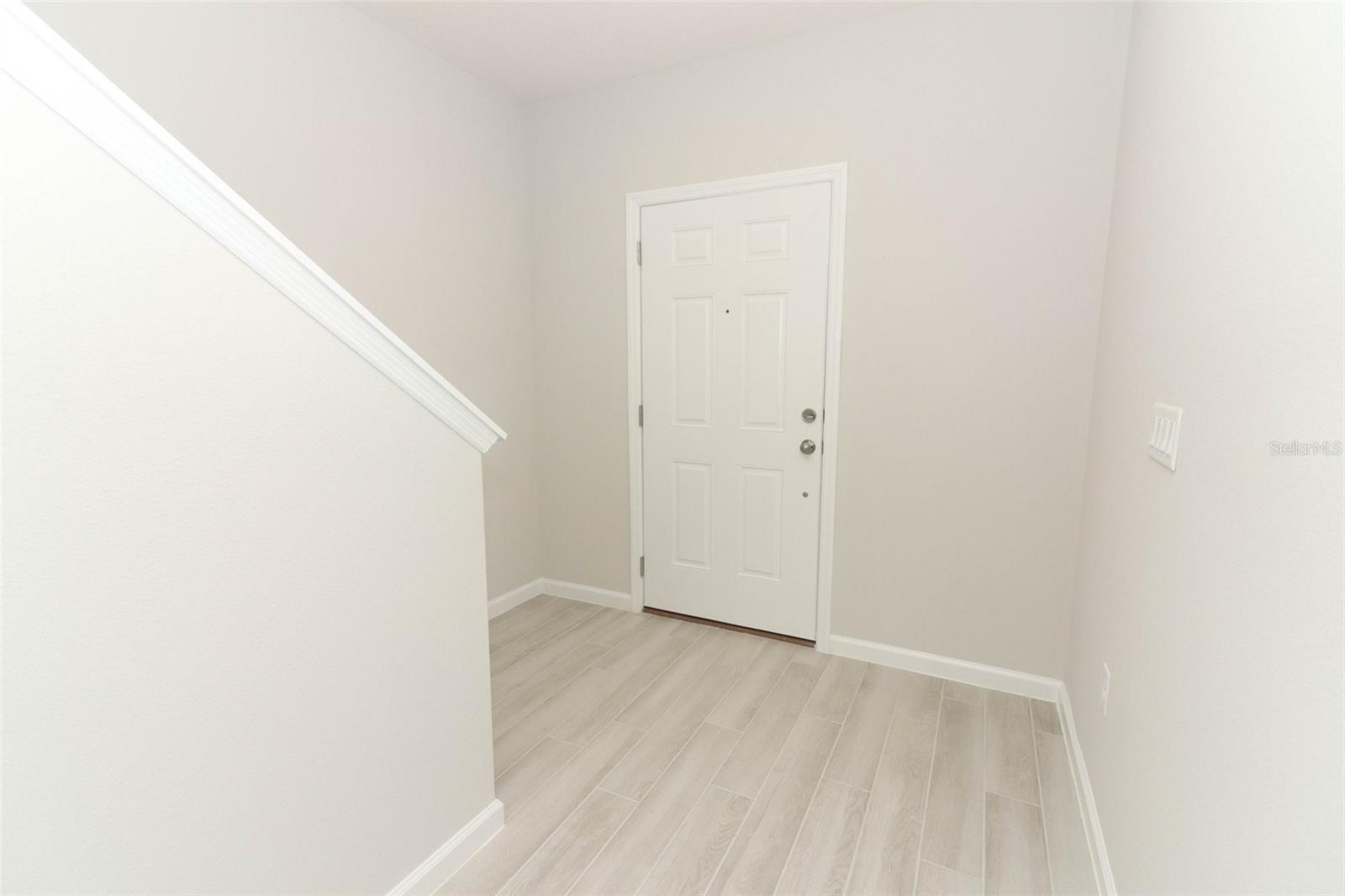 TOWNS AT TUSKAWILLA COMMONS - Residential