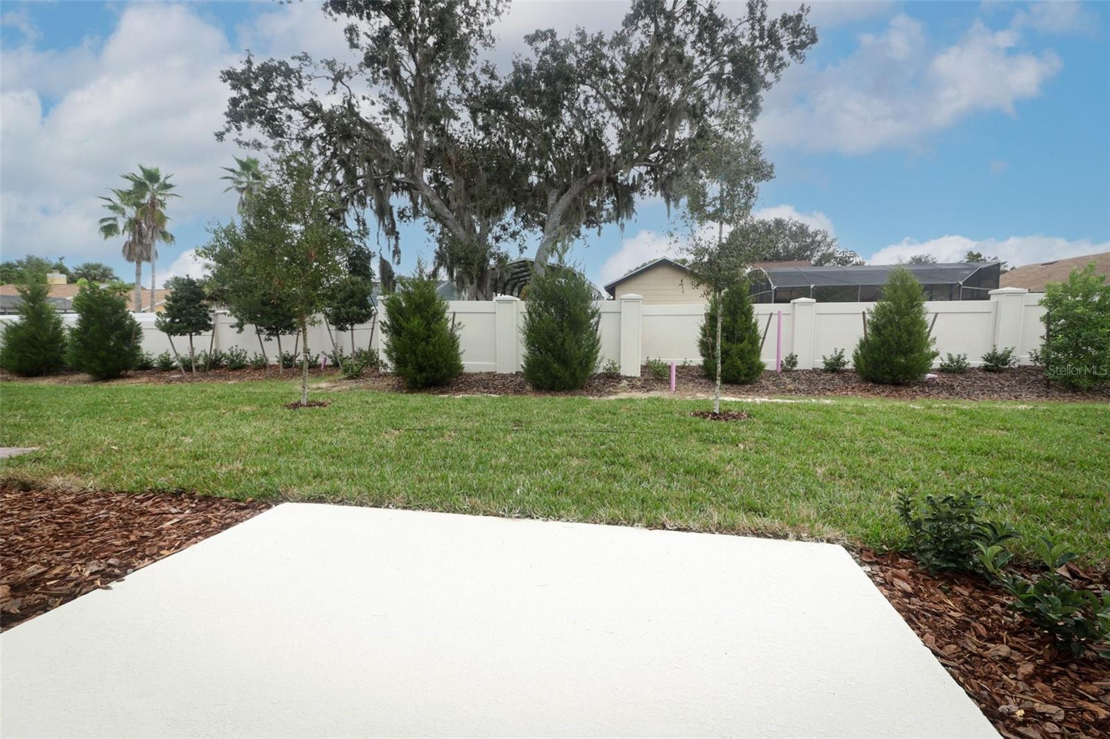 TOWNS AT TUSKAWILLA COMMONS - Residential
