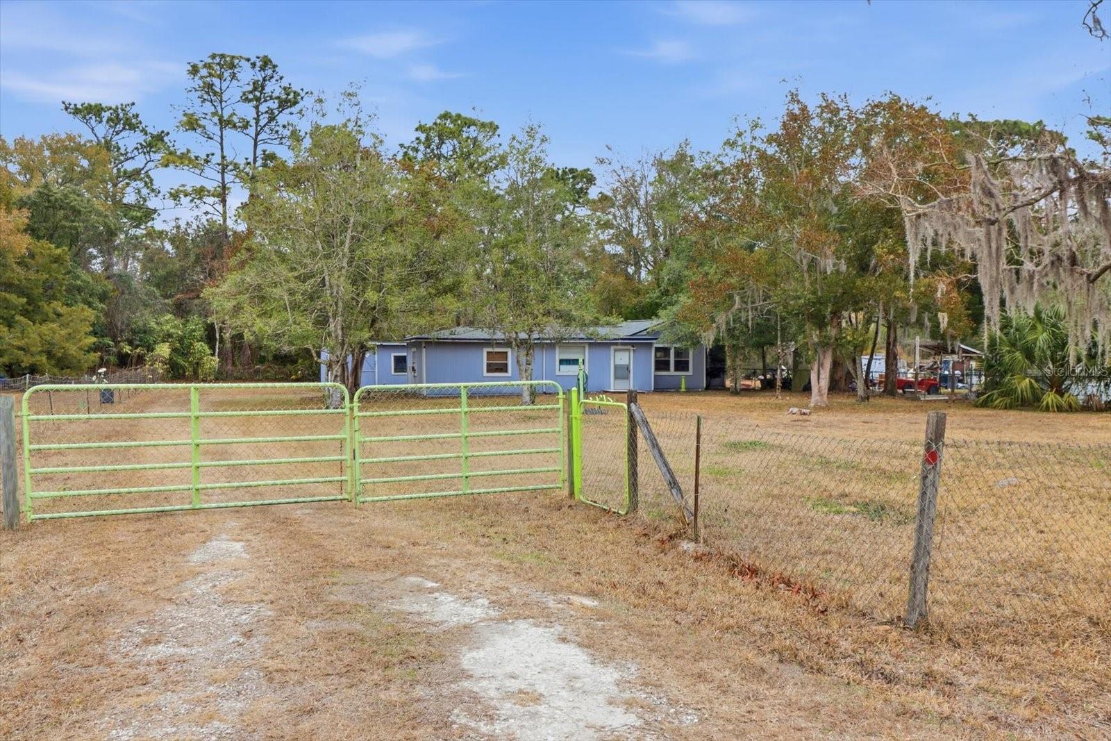 GREEN ACRES - Residential