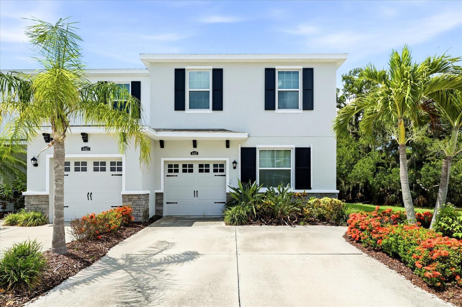 BAYTOWN SQUARE - Residential