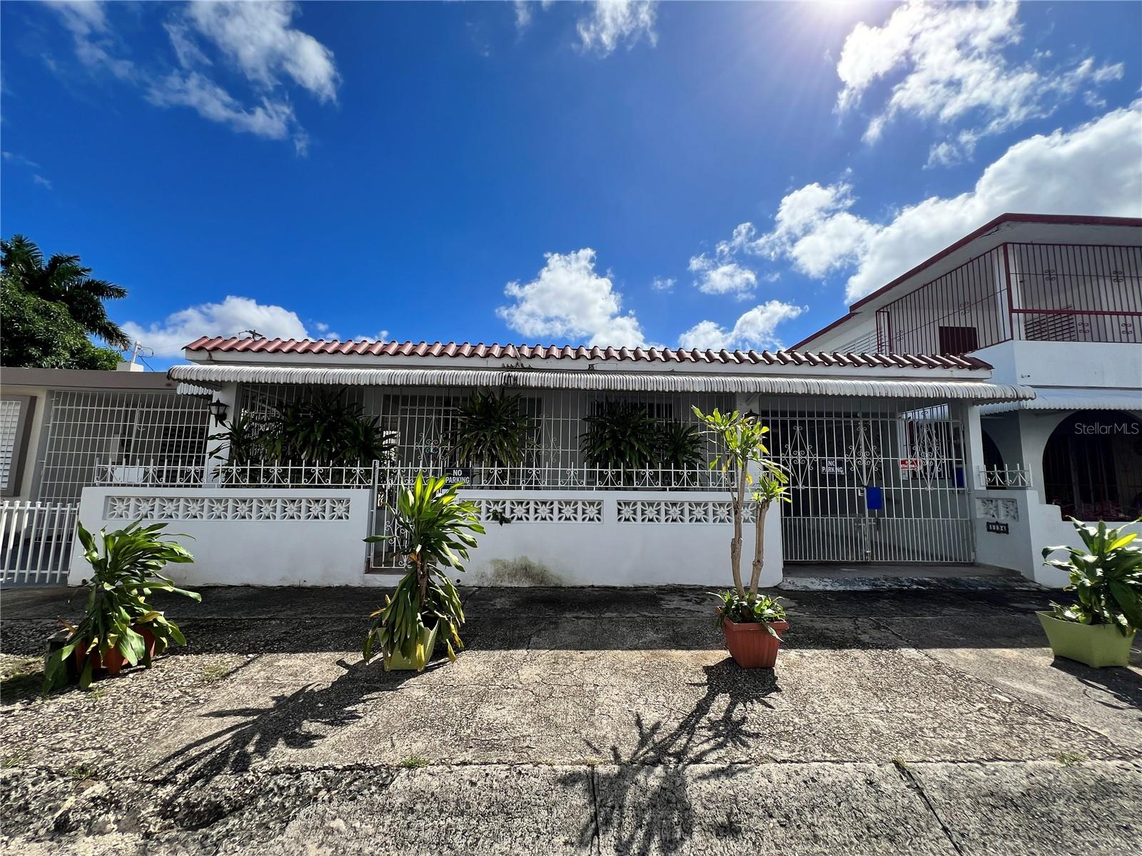 PUERTO NUEVO DEV. - Residential