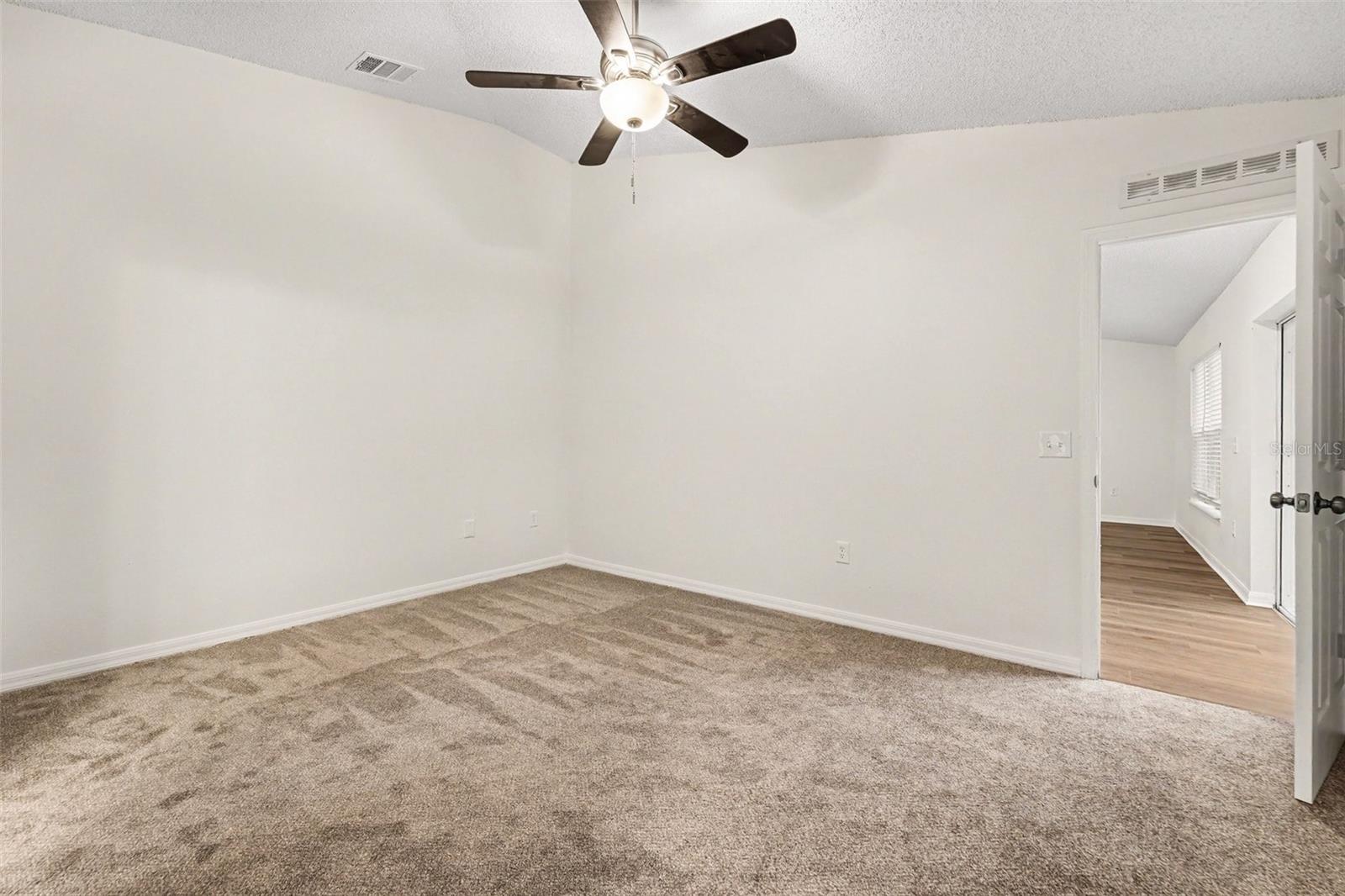 WEKIVA SPGS RESERVE PH 04 - Residential