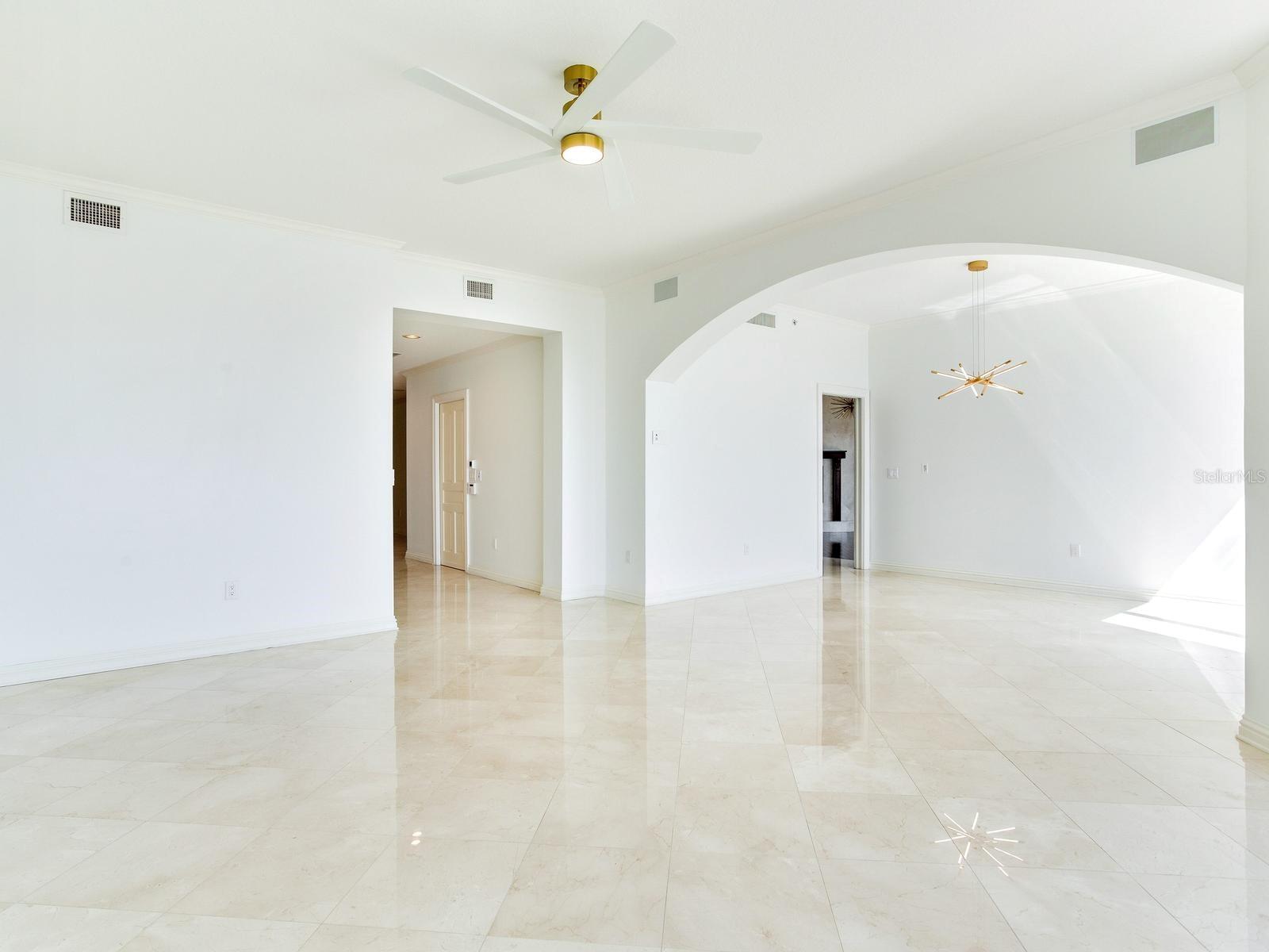 ALAGON ON BAYSHORE+ - Residential