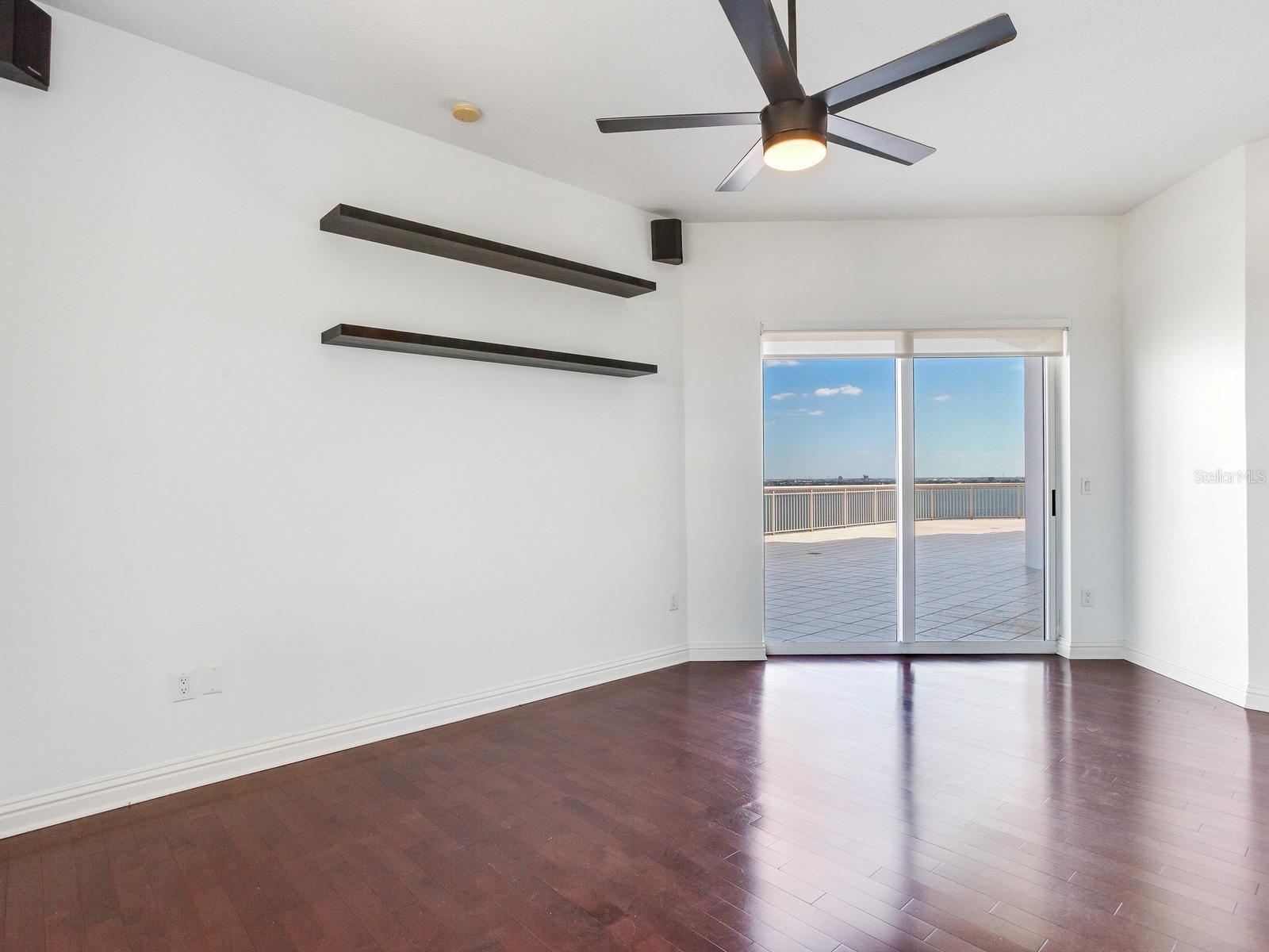 ALAGON ON BAYSHORE+ - Residential