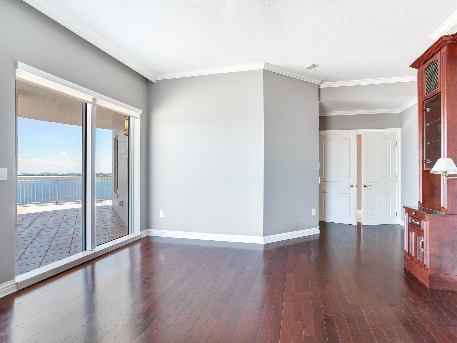 ALAGON ON BAYSHORE+ - Residential