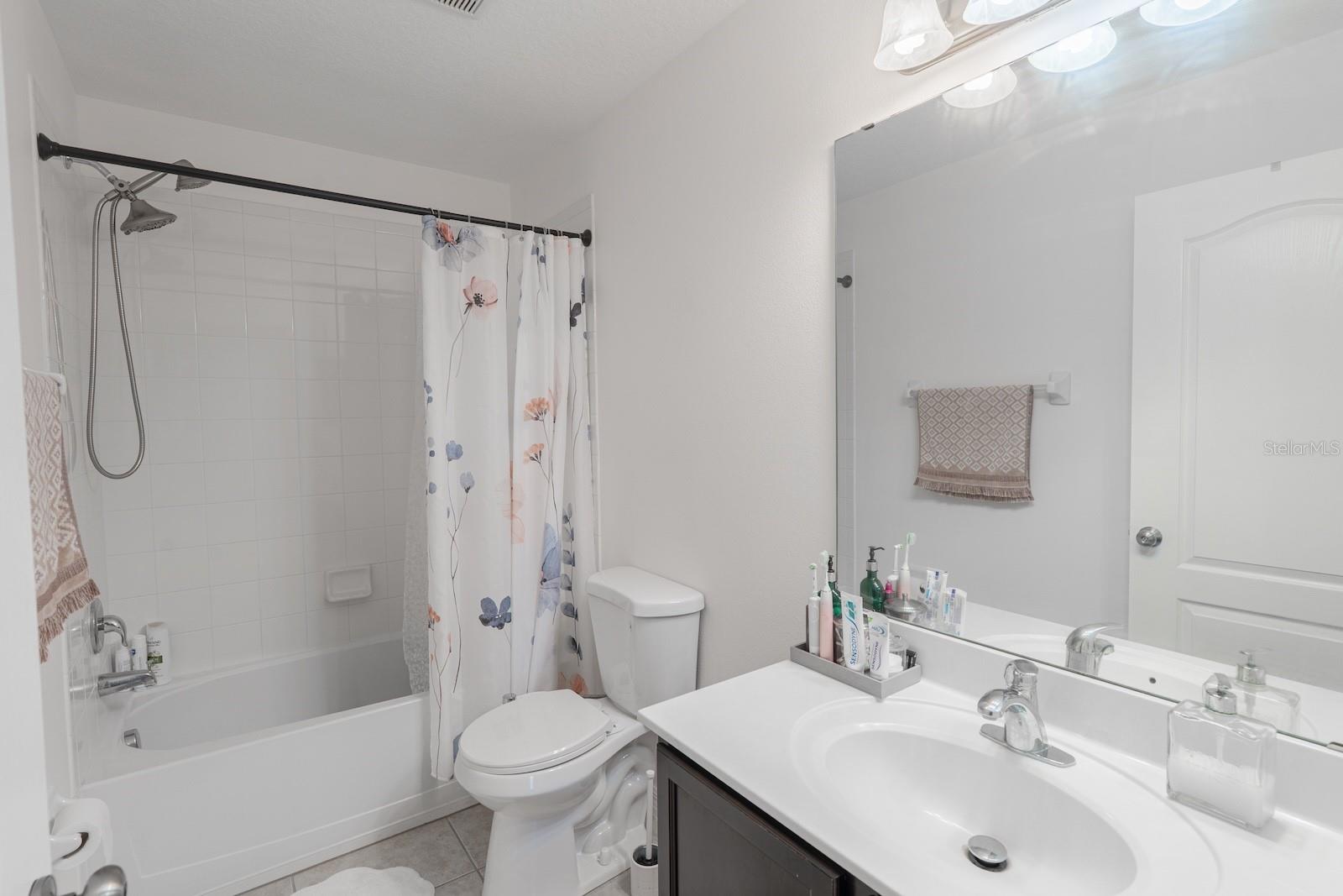HARBOUR ISLES PH 2A/2B/2C - Residential