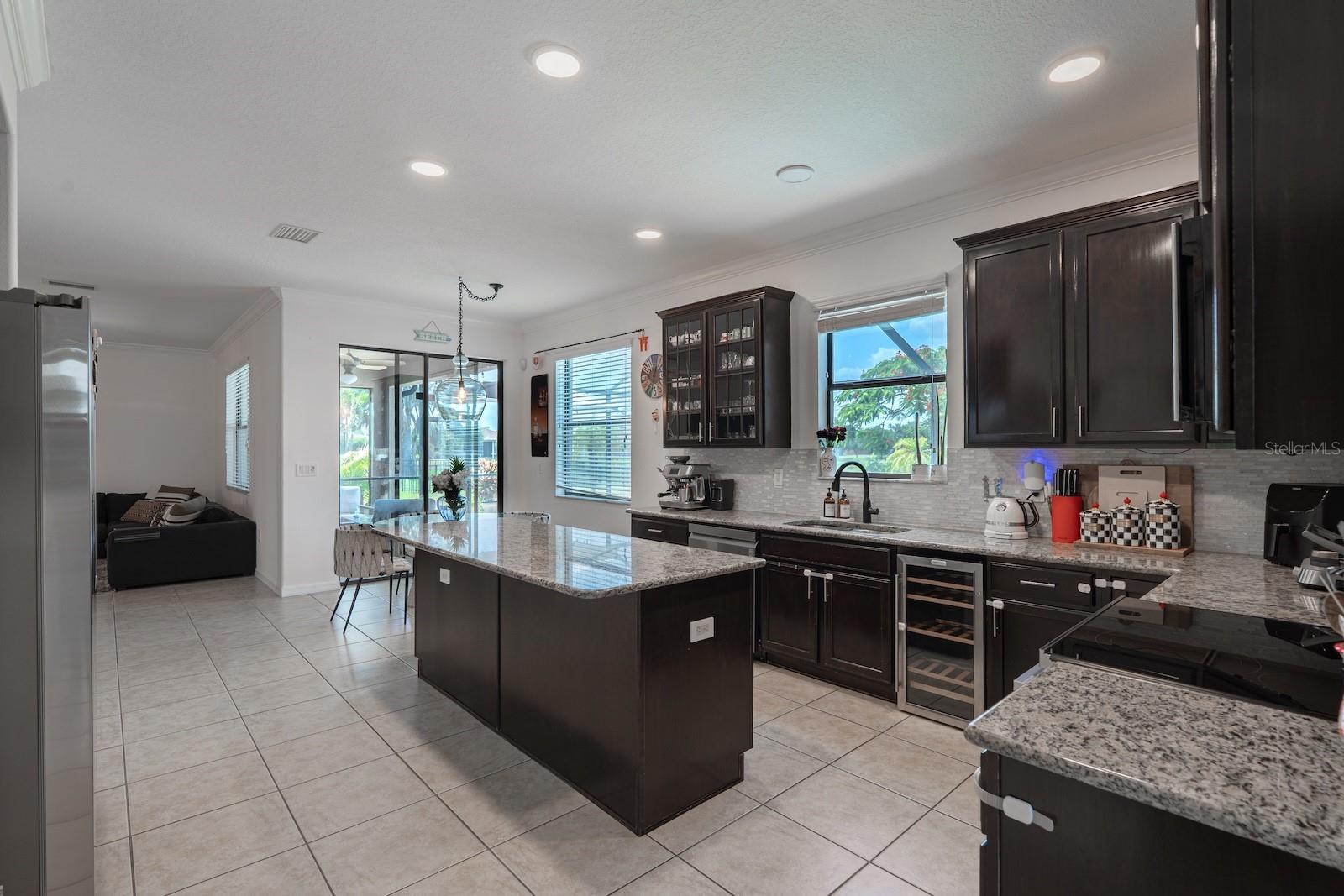 HARBOUR ISLES PH 2A/2B/2C - Residential