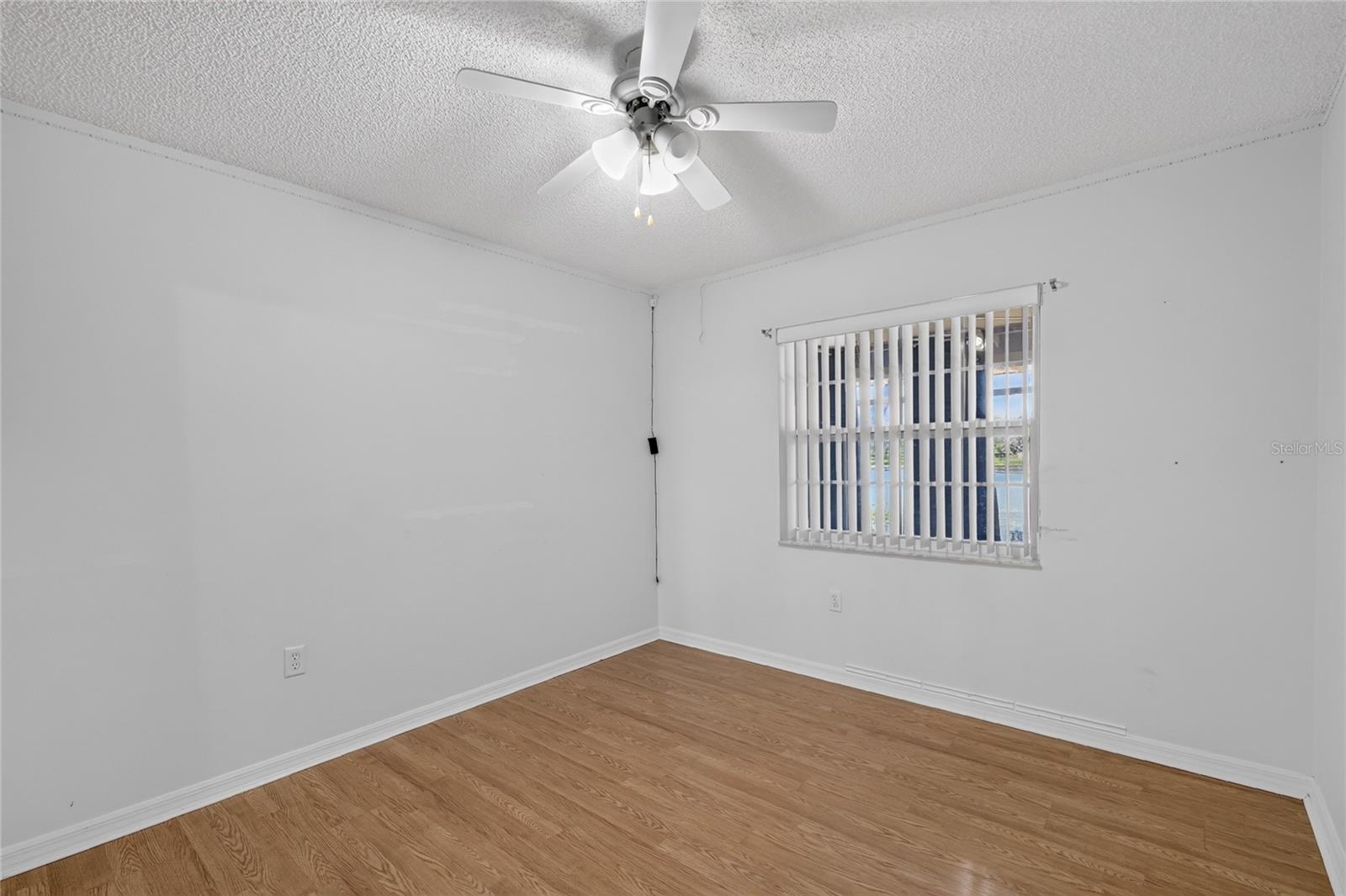 FRUITLAND PARK PALM VILLA - Residential