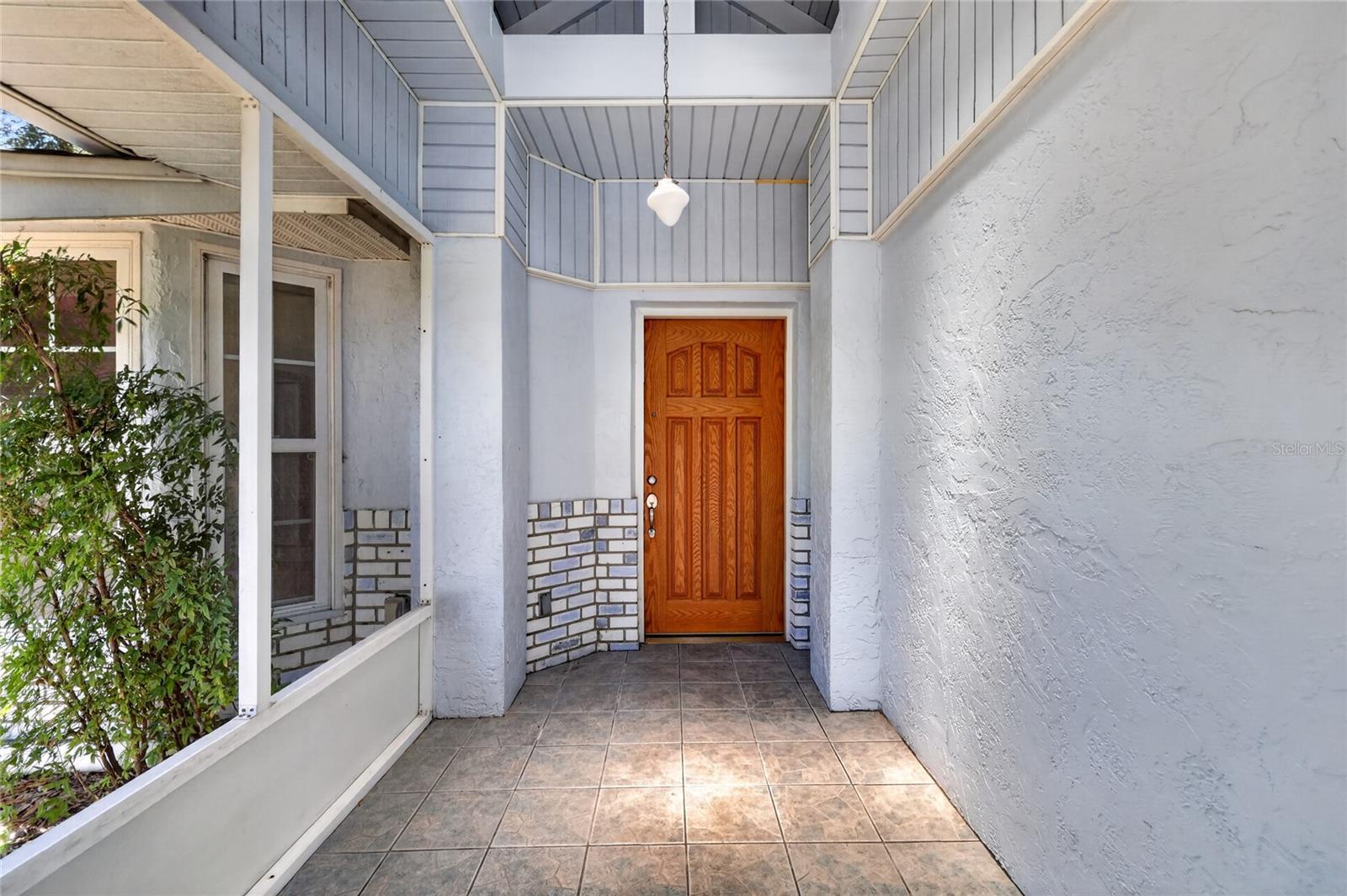 FRUITLAND PARK PALM VILLA - Residential