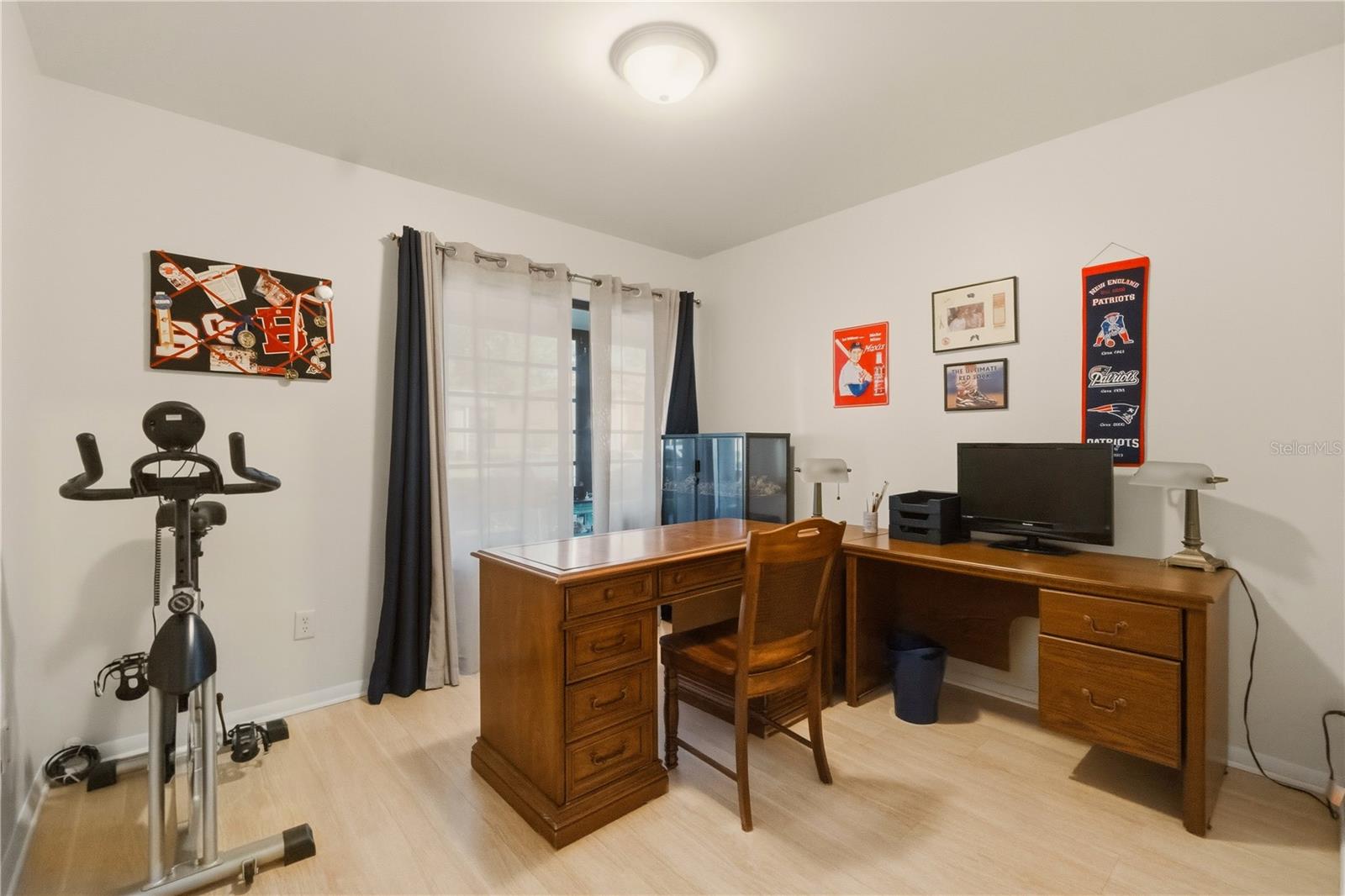 LAKEVIEW CONDO 06 - Residential