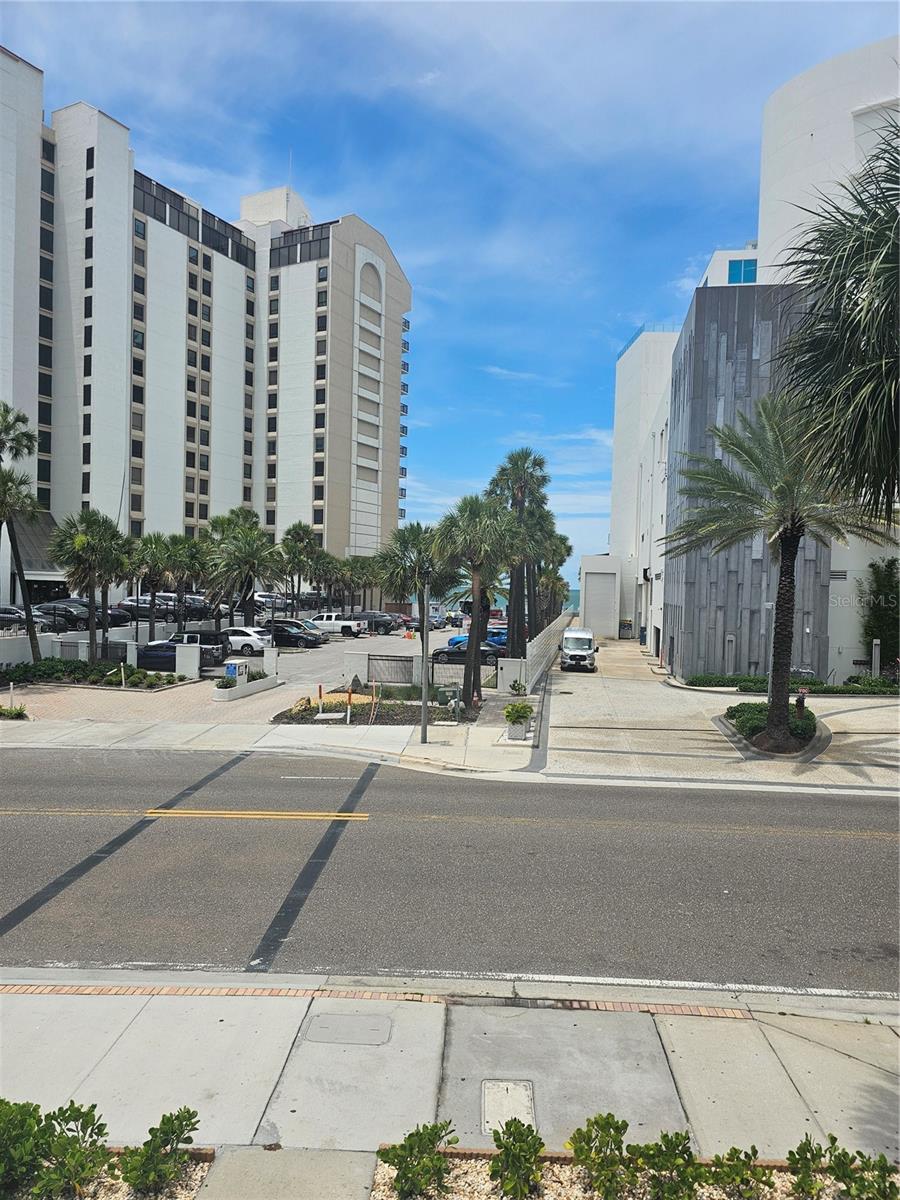 PELICAN POINTE ON - Residential