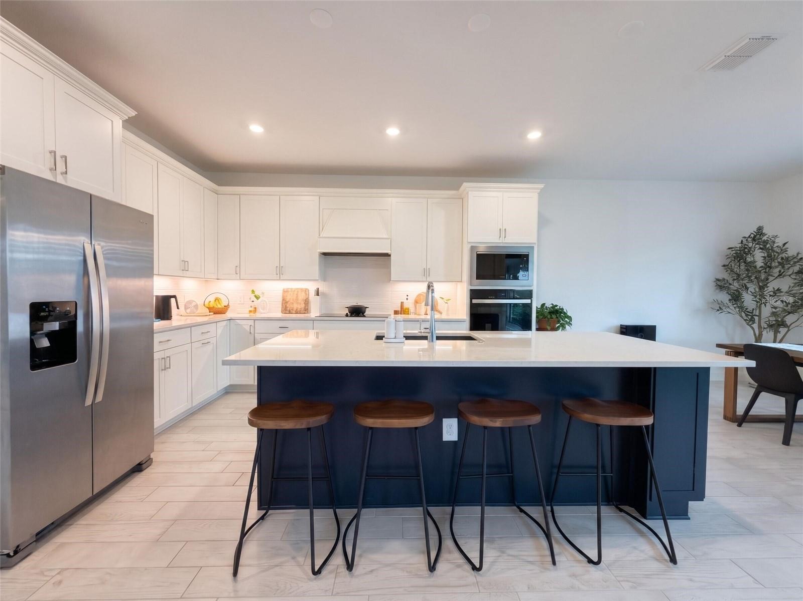 SAPPHIRE POINT PH IIIB - Residential