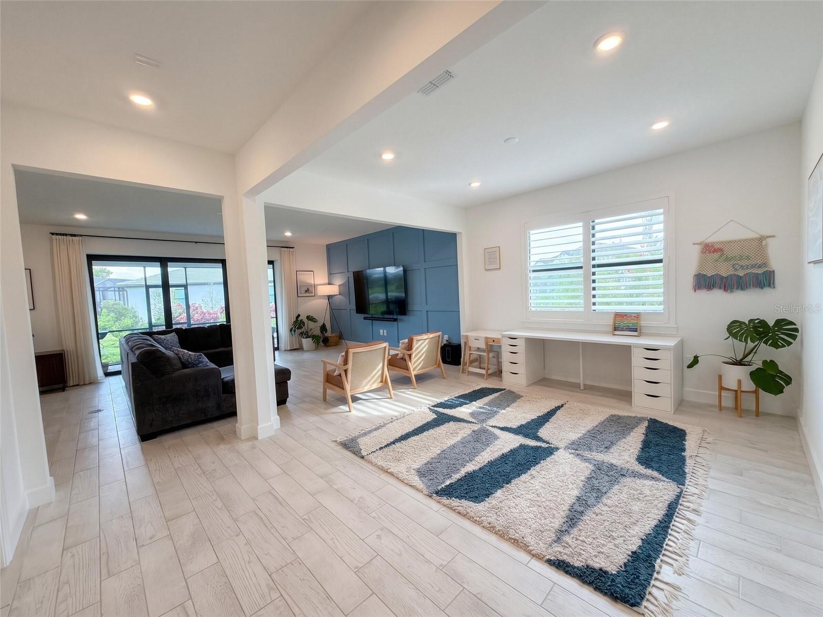 SAPPHIRE POINT PH IIIB - Residential