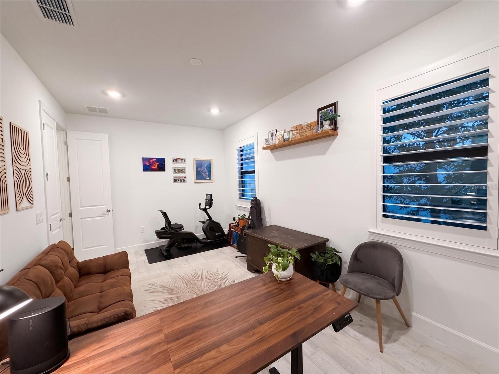 SAPPHIRE POINT PH IIIB - Residential