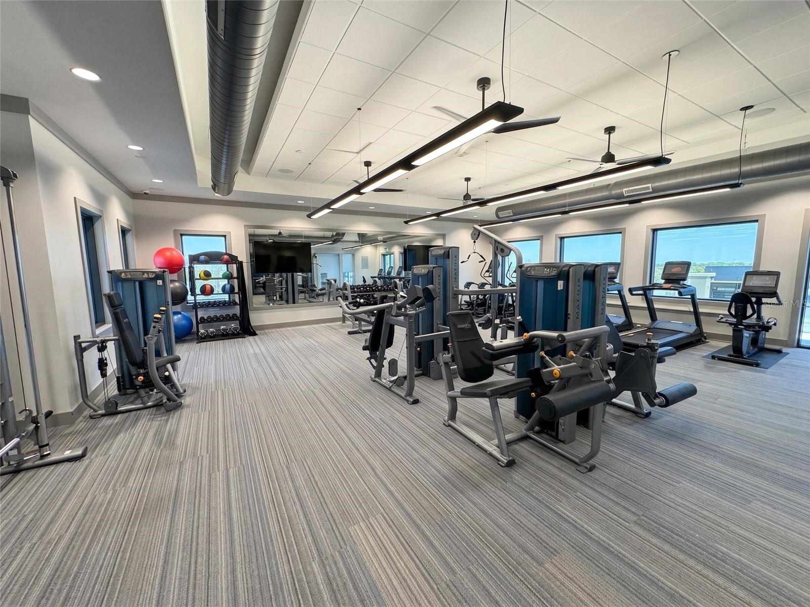SAPPHIRE POINT PH IIIB - Residential
