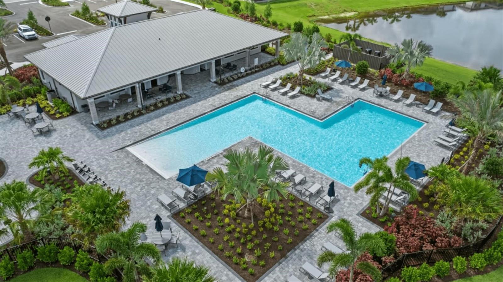 SAPPHIRE POINT PH IIIB - Residential