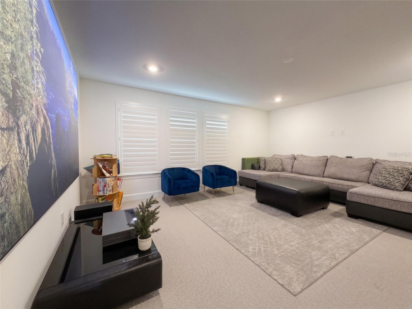 SAPPHIRE POINT PH IIIB - Residential