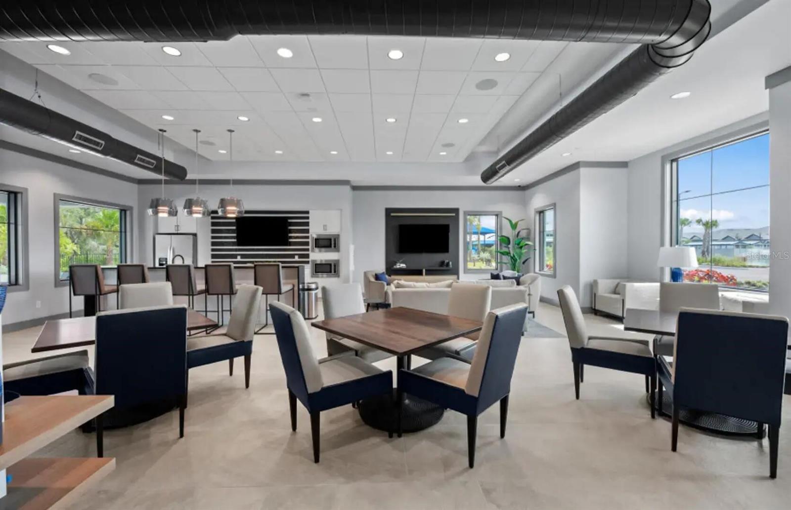 SAPPHIRE POINT PH IIIB - Residential