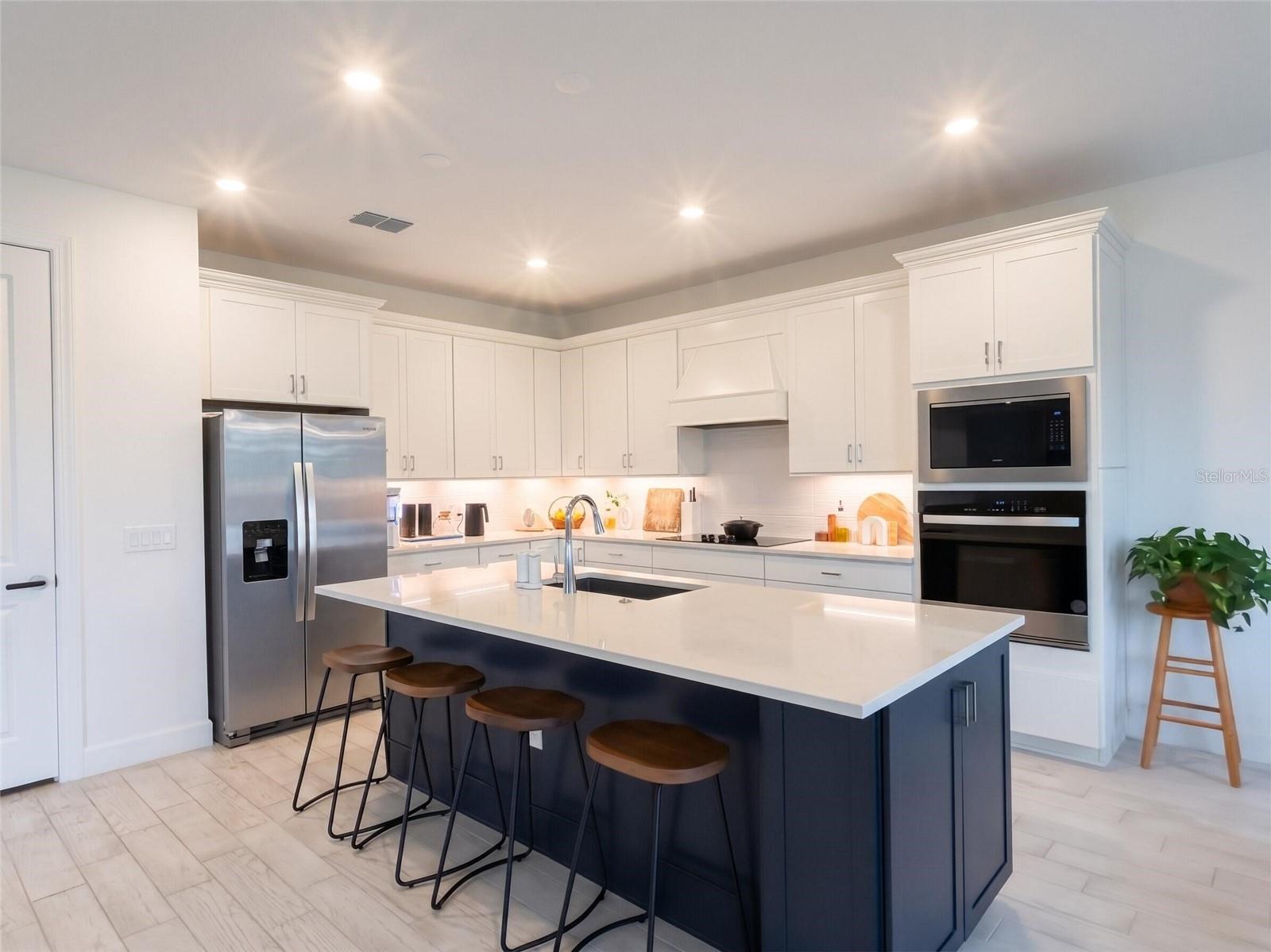 SAPPHIRE POINT PH IIIB - Residential